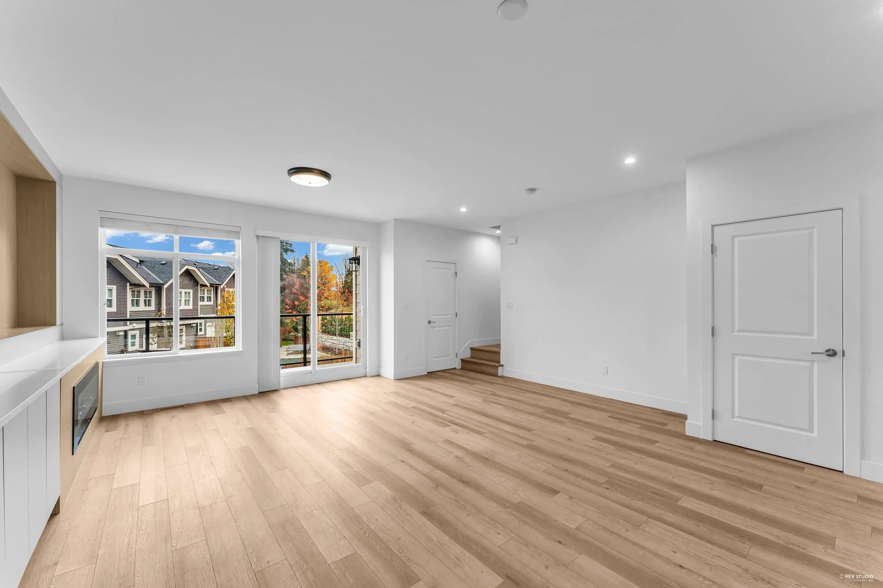 21 10488 124 Street
