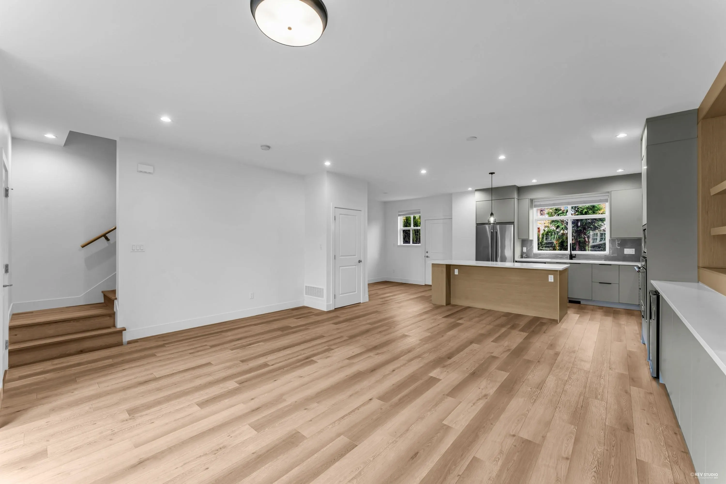 21 10488 124 Street