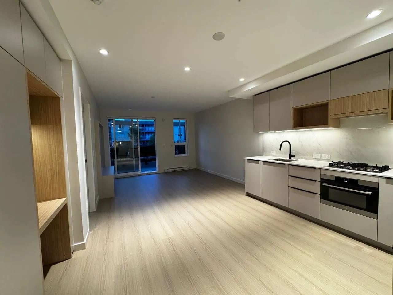 104 1205 St Johns St, Port Moody Bc Street