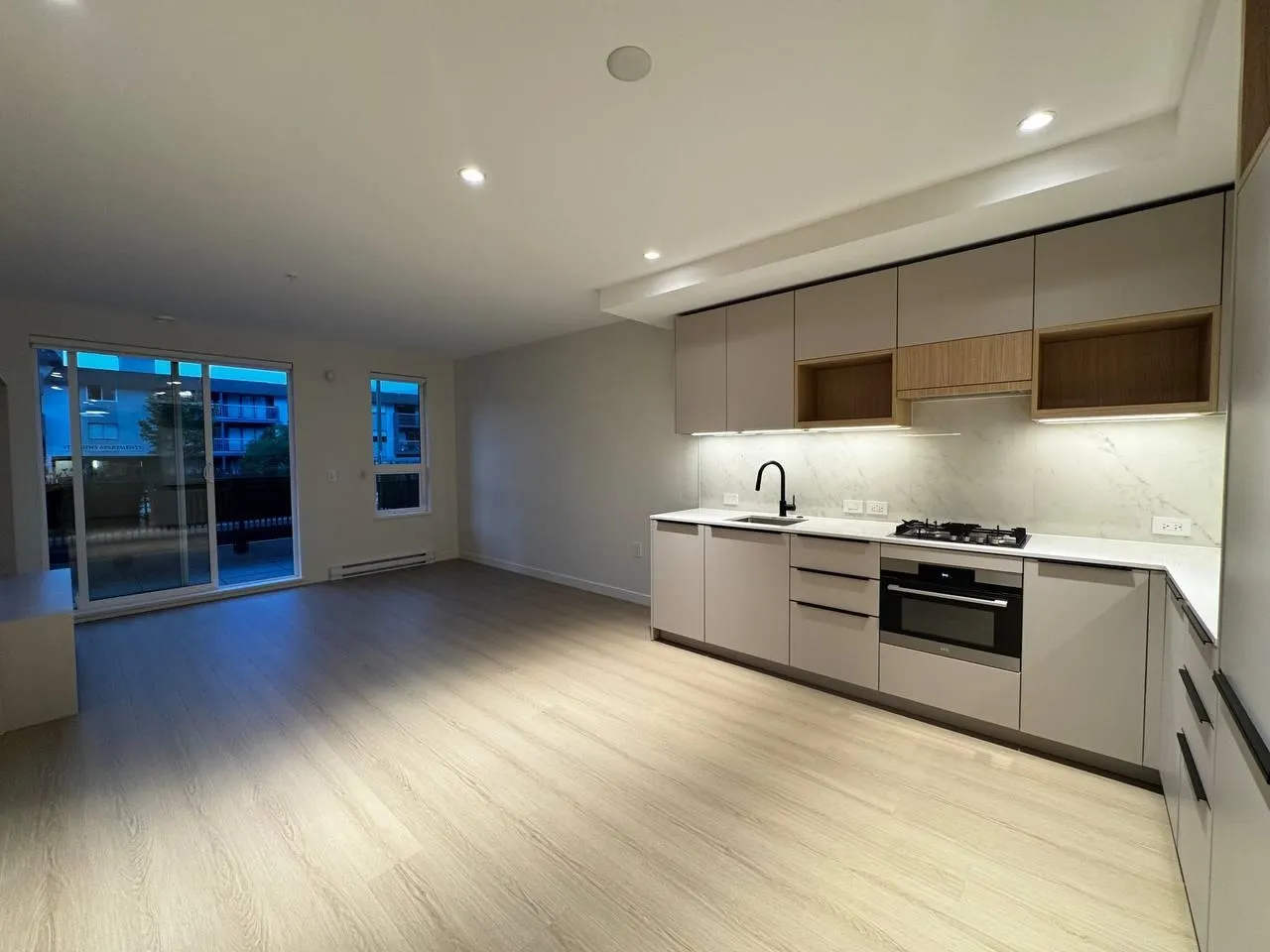 104 1205 St Johns St, Port Moody Bc Street