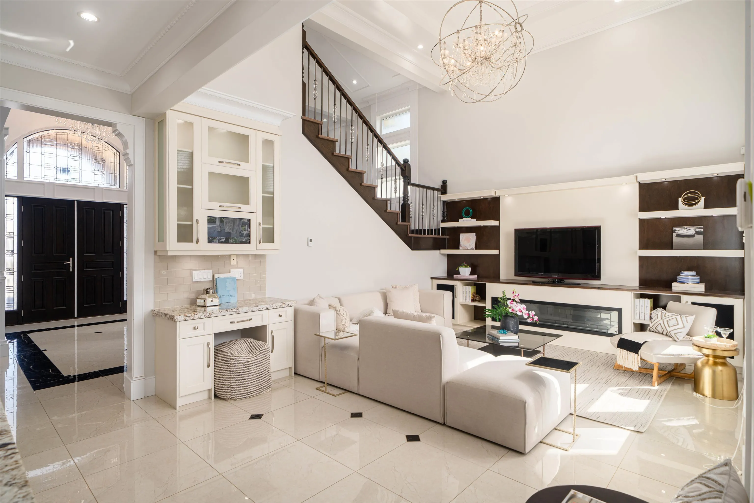 8111 Cathay Road