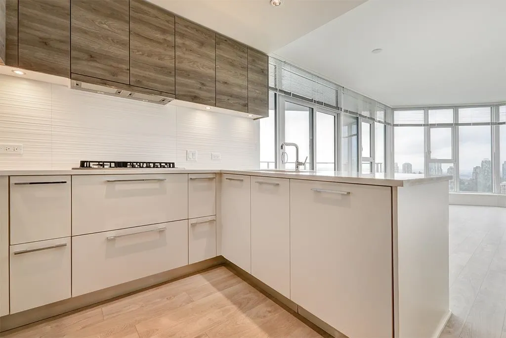1508 7358 Edmonds Street