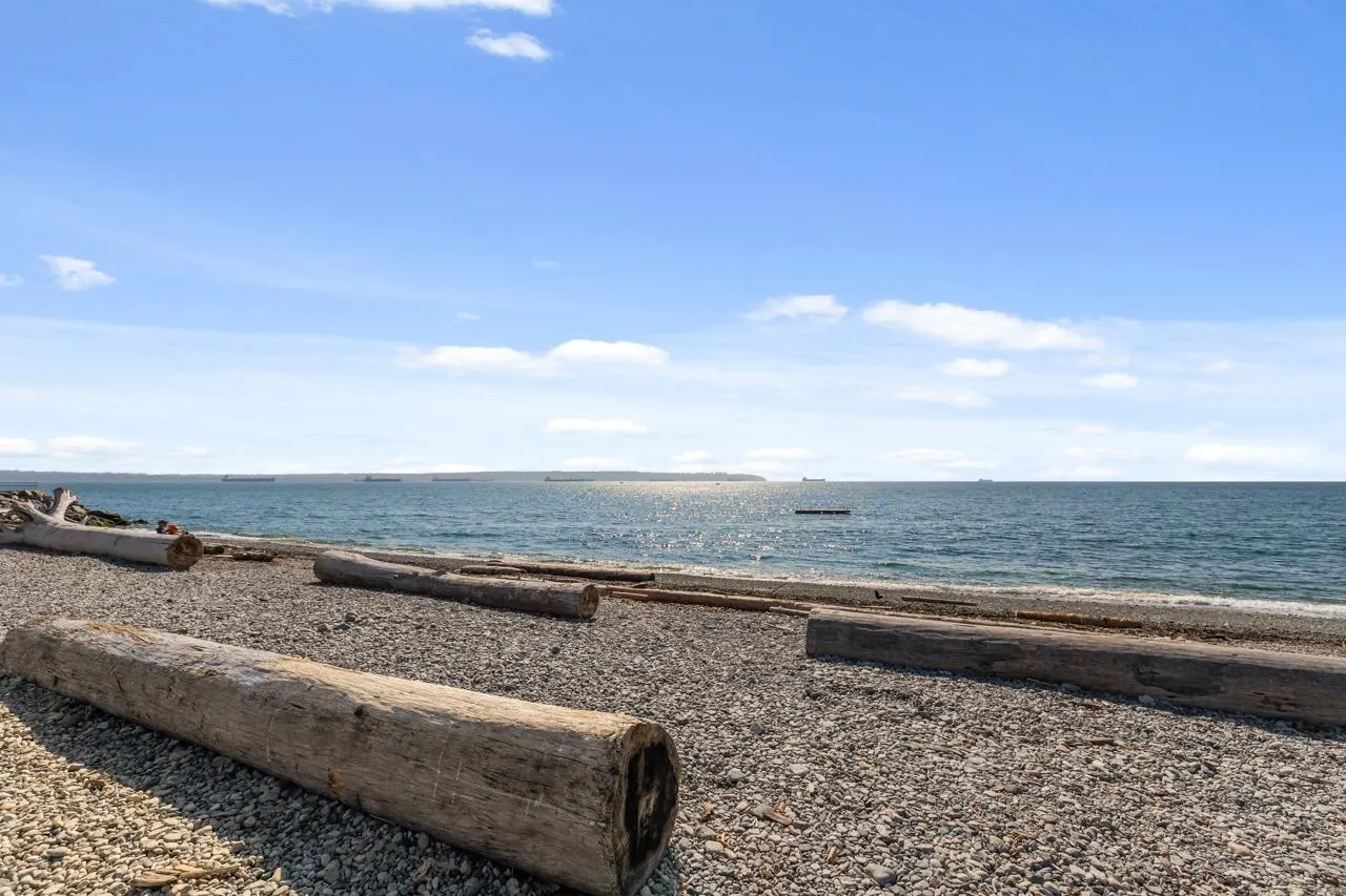 2362 Marine Drive