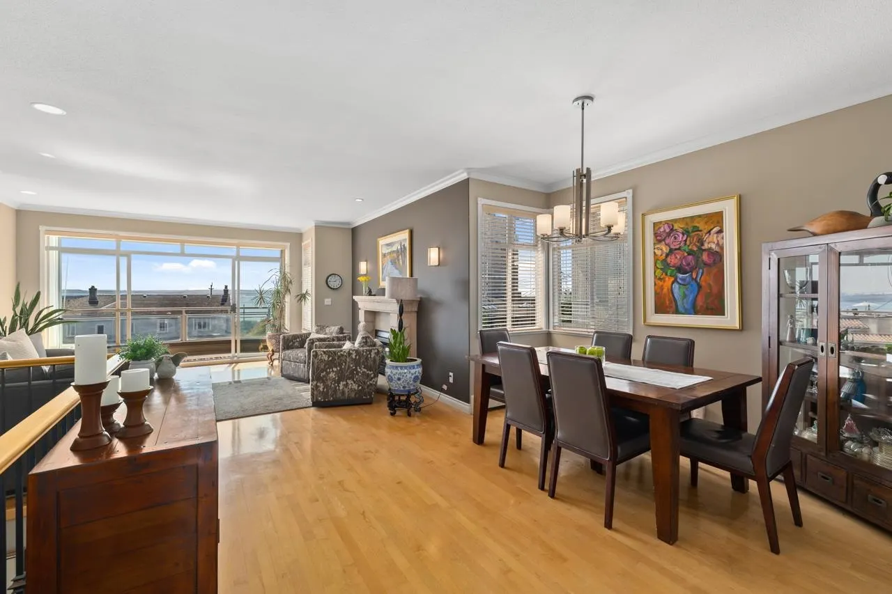 2362 Marine Drive