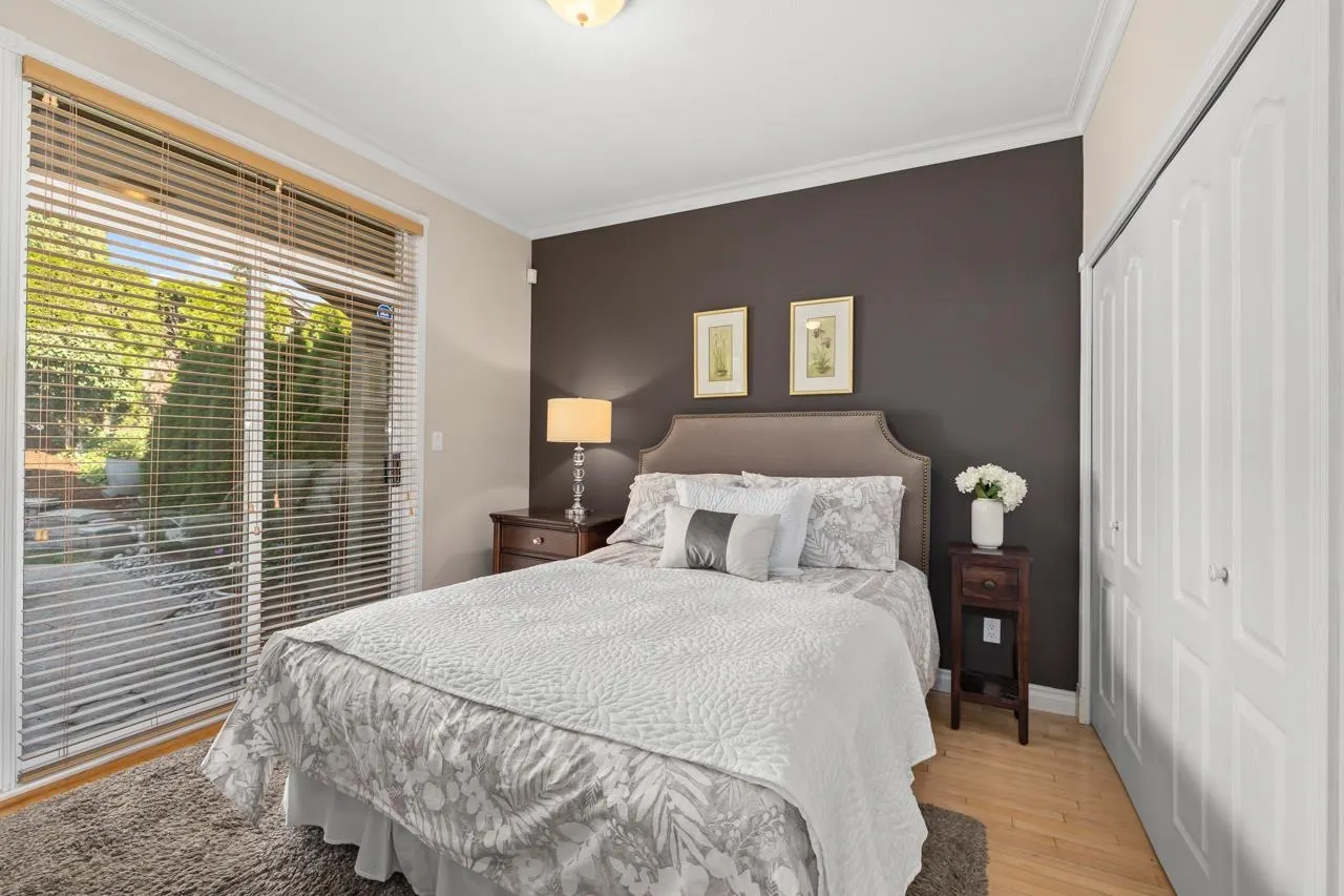 2362 Marine Drive