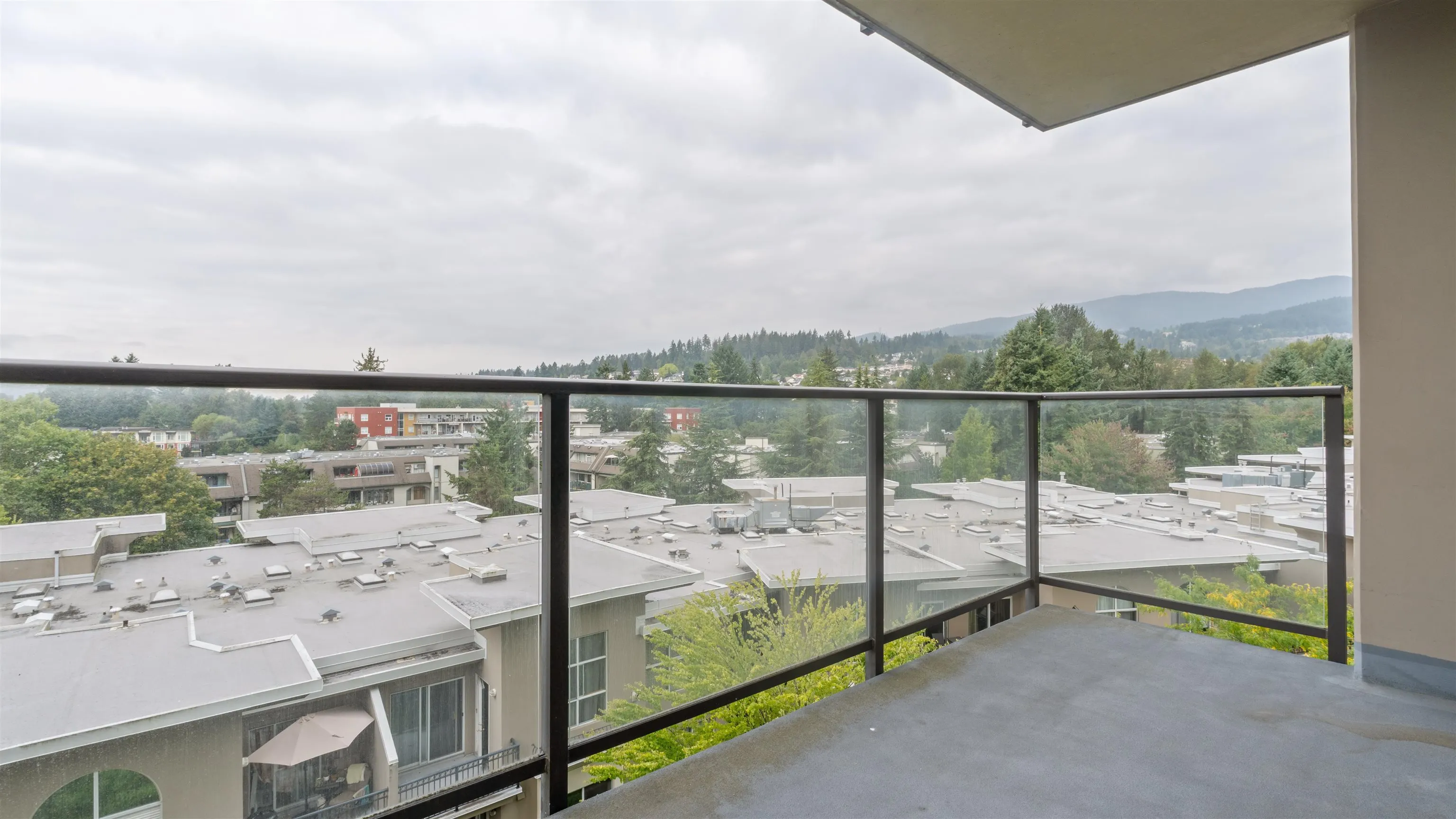 806 2959 Glen Drive