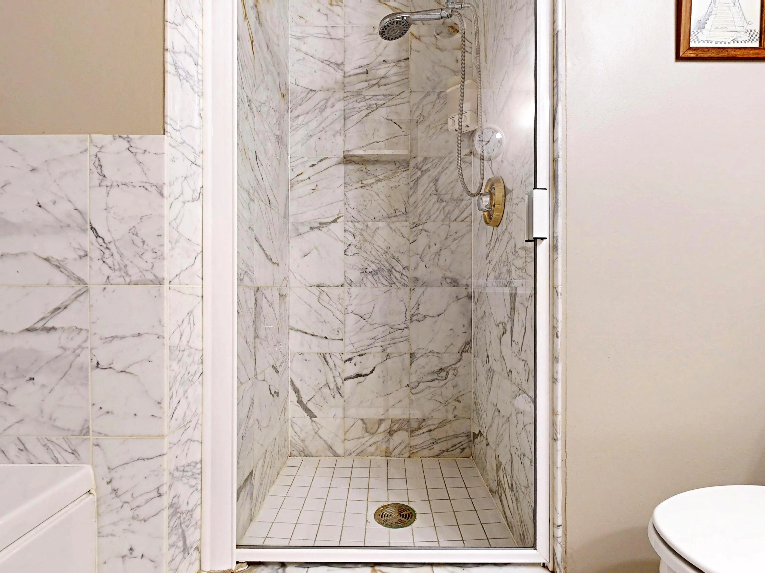 301 1888 Alberni Street