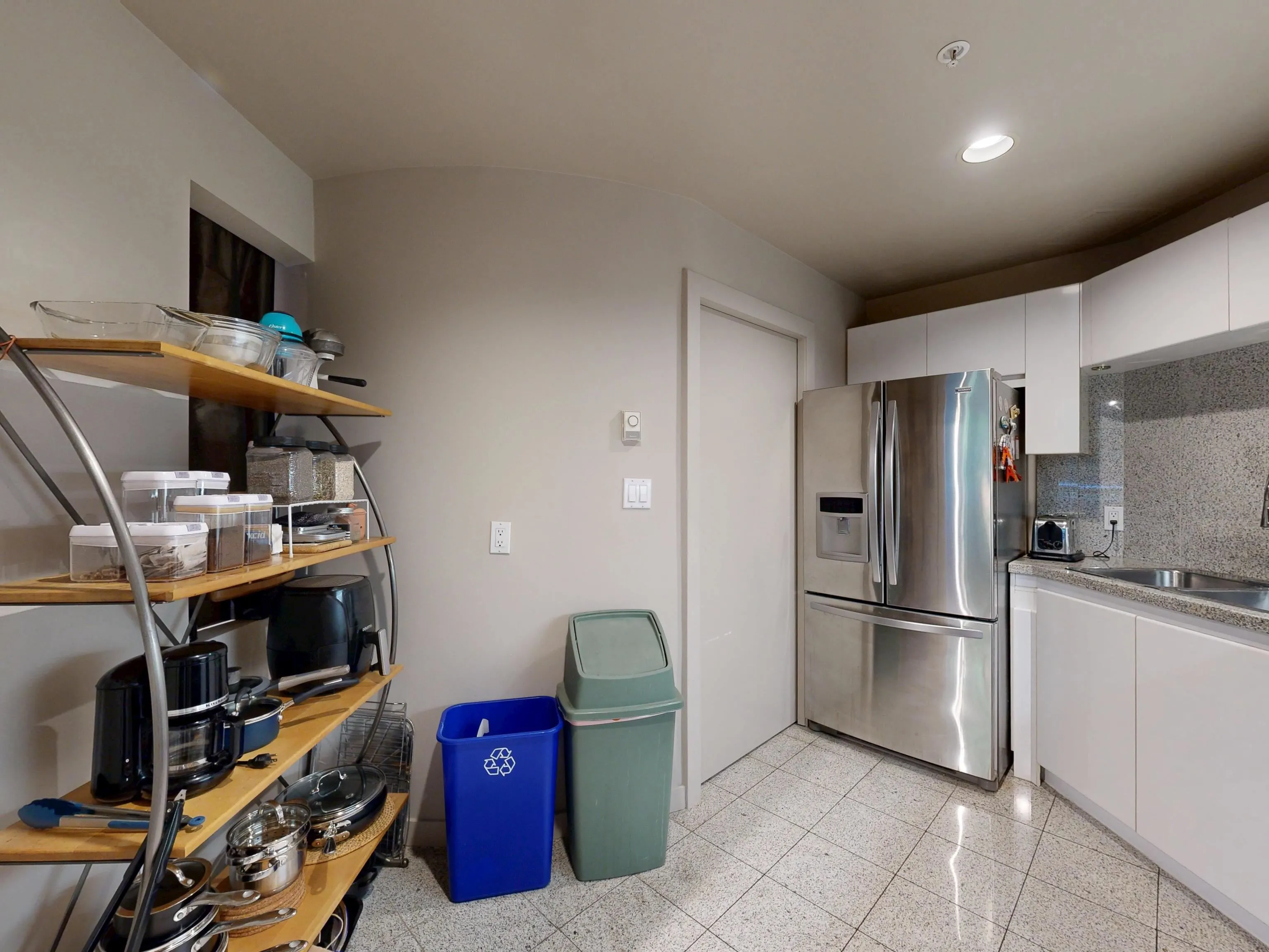 301 1888 Alberni Street