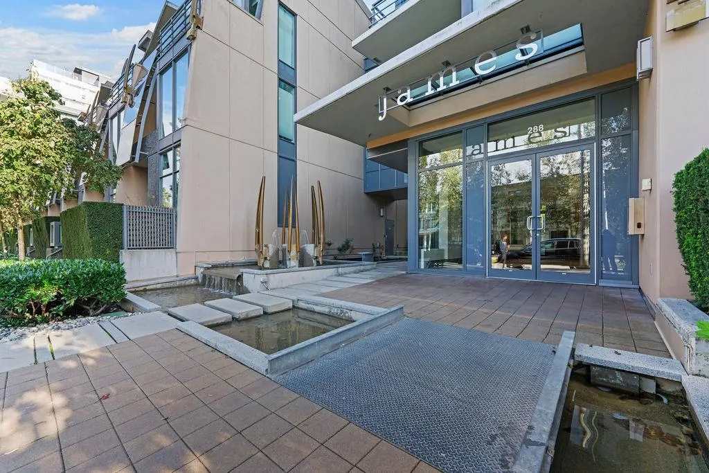 230 W 1 Avenue