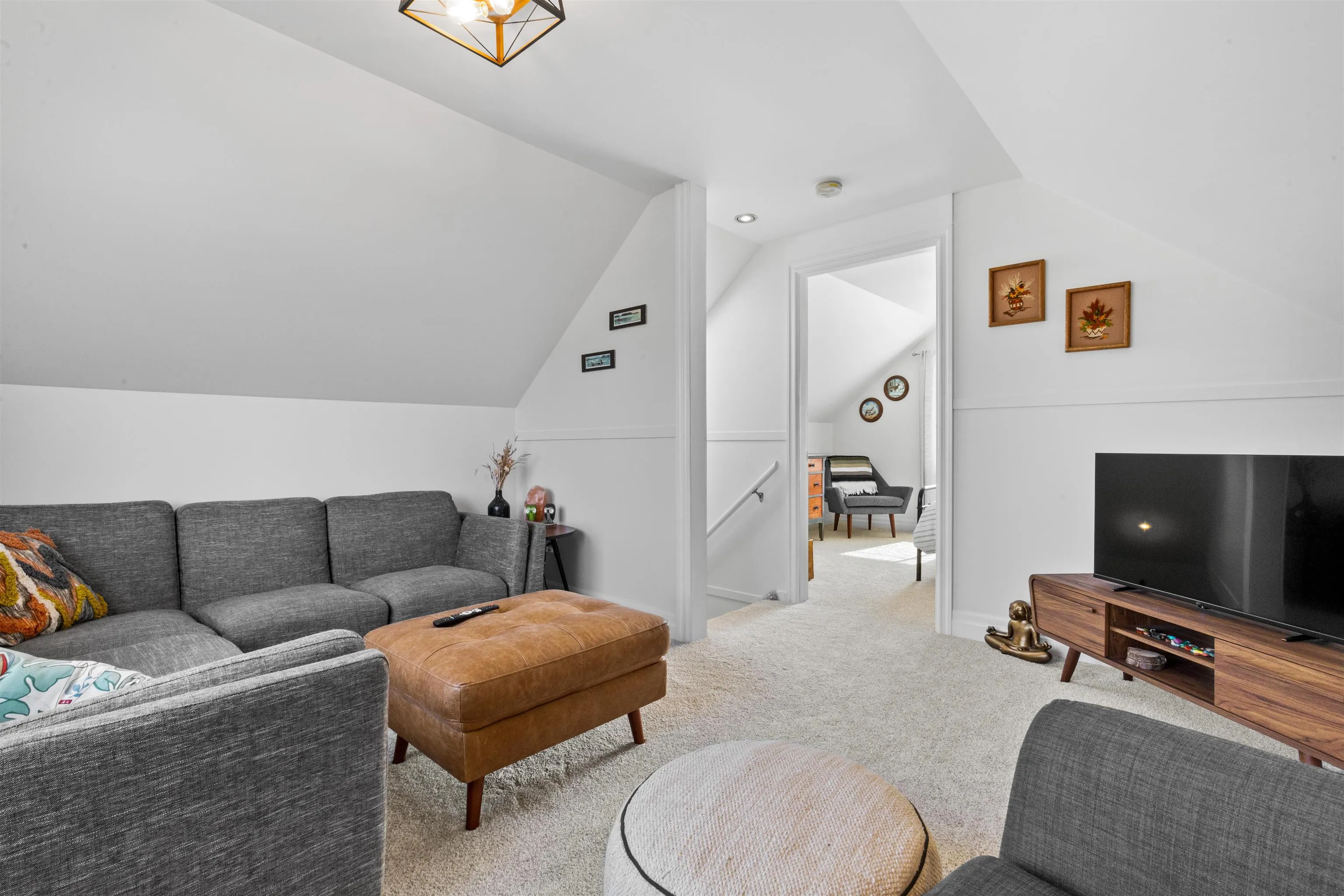 45106 Nicomen Crescent