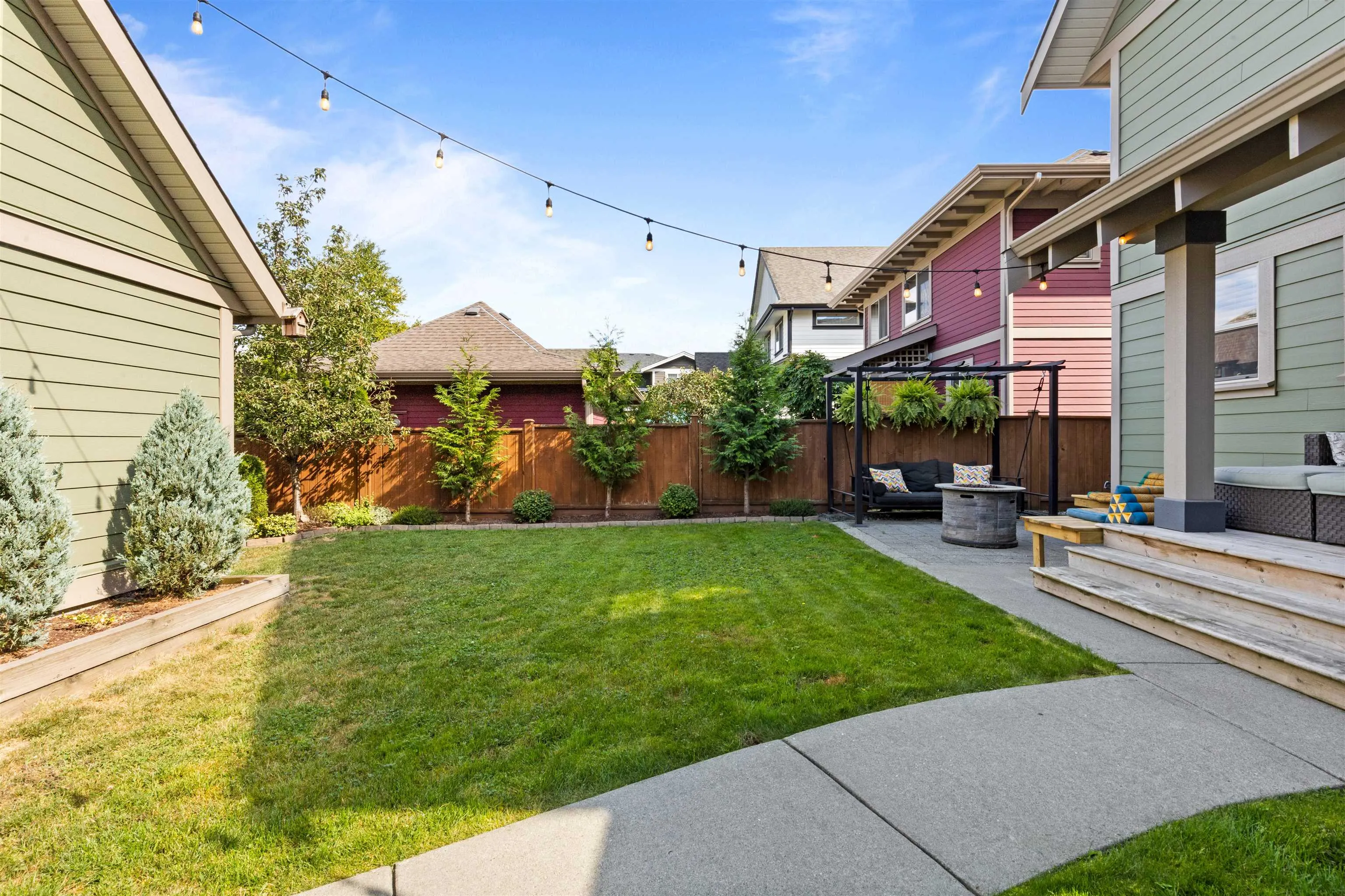 45106 Nicomen Crescent