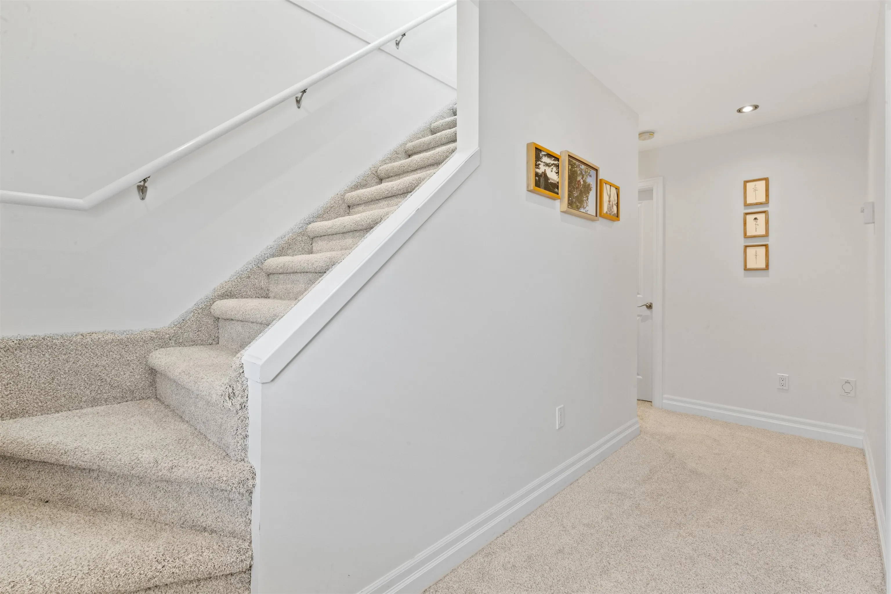 45106 Nicomen Crescent