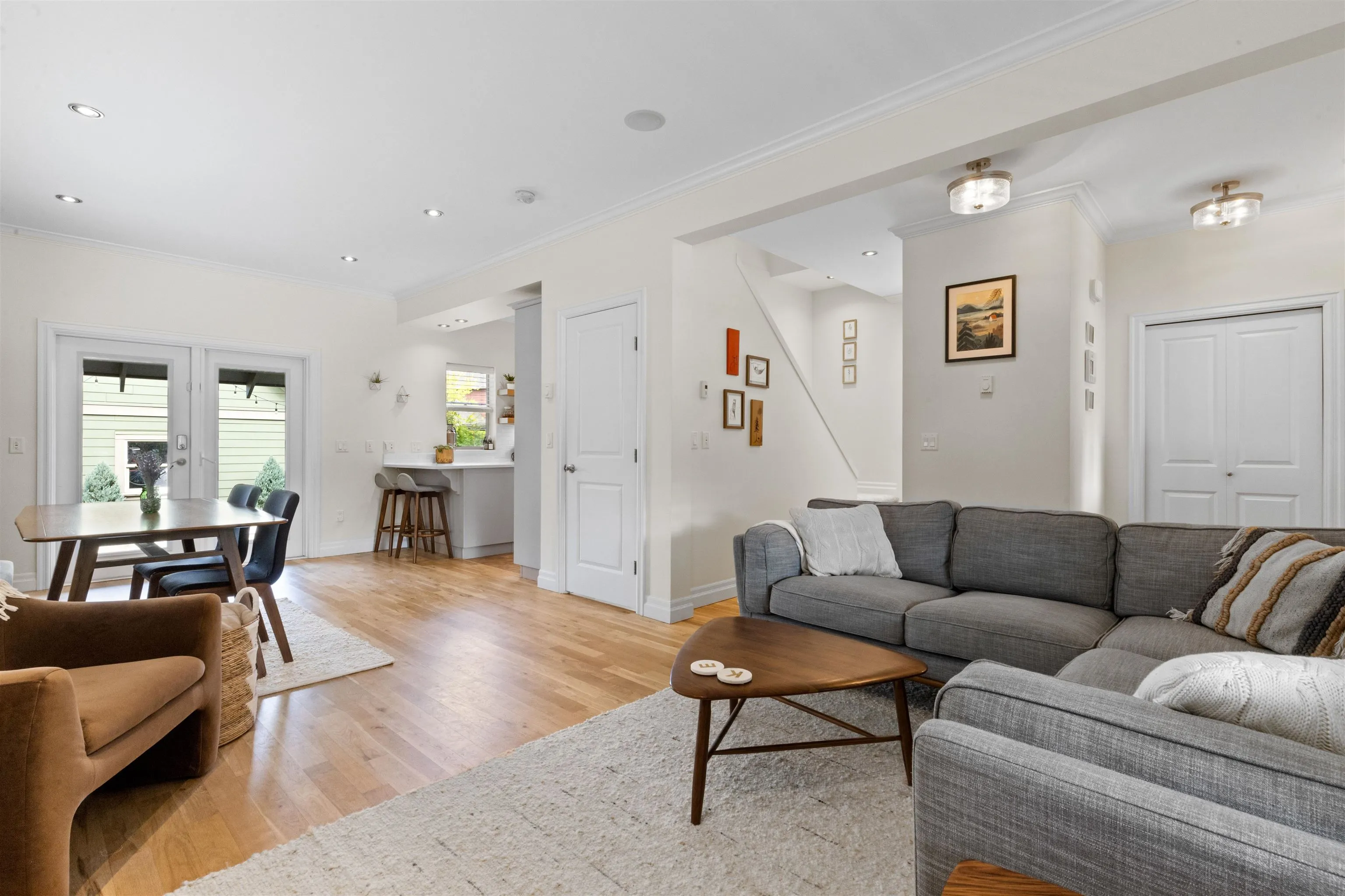 45106 Nicomen Crescent