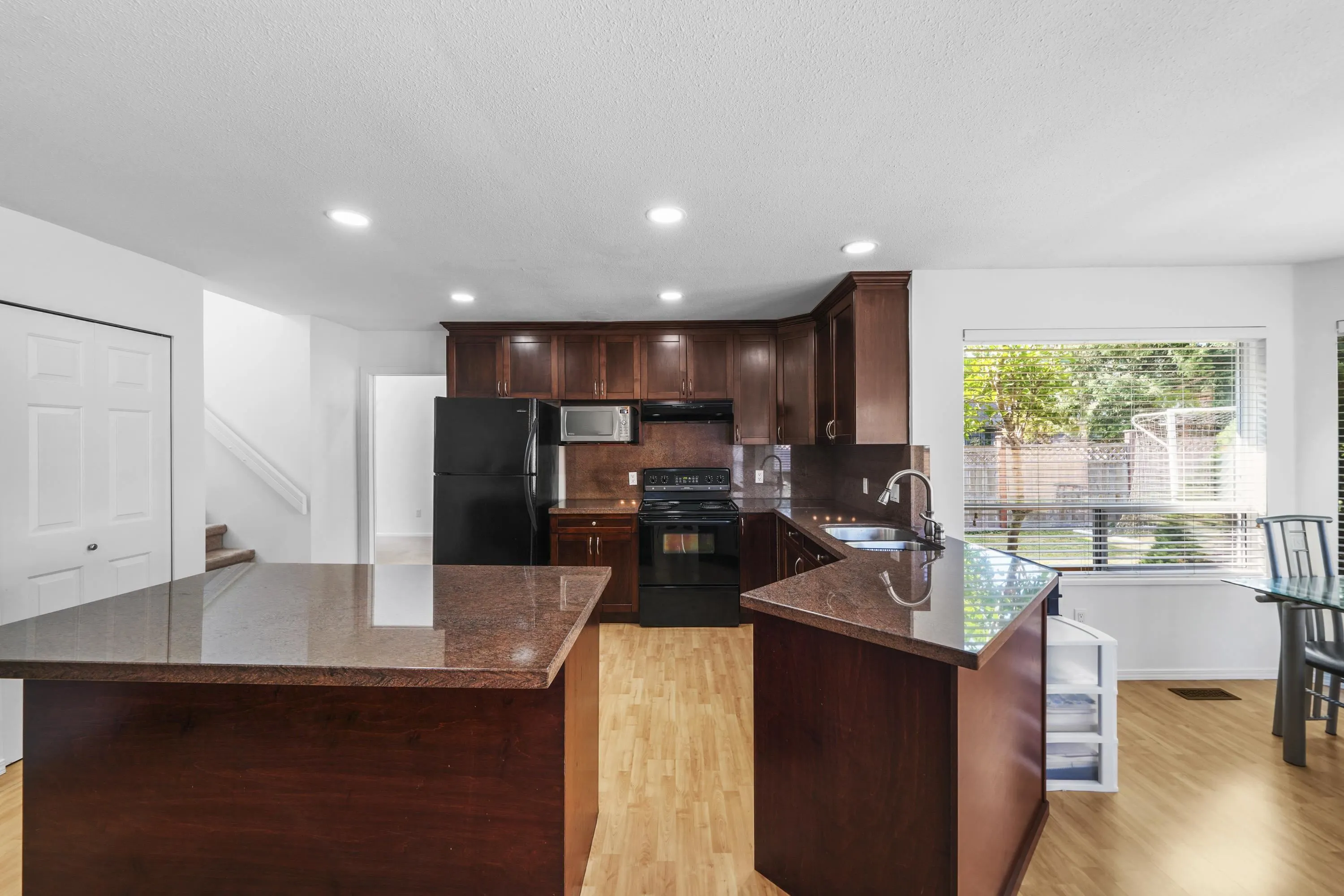 8623 141 Street