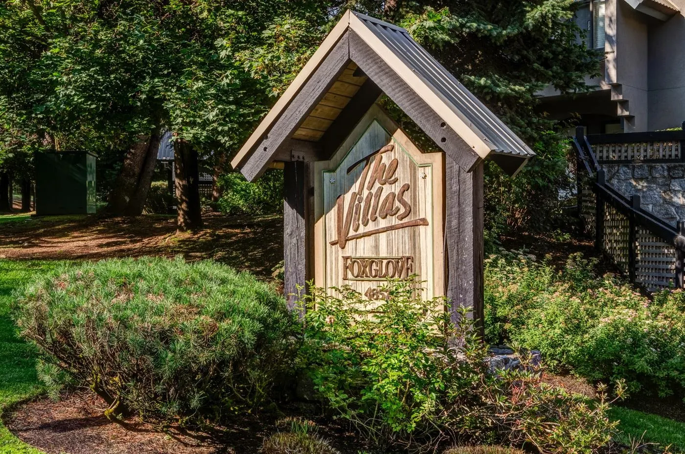 22 4857 Painted Cliff Road