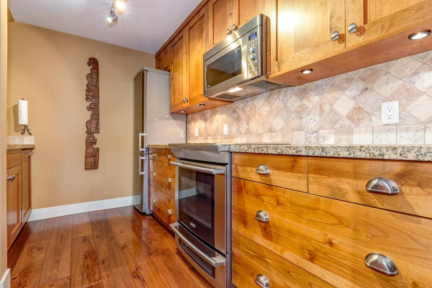 22 4857 Painted Cliff Road