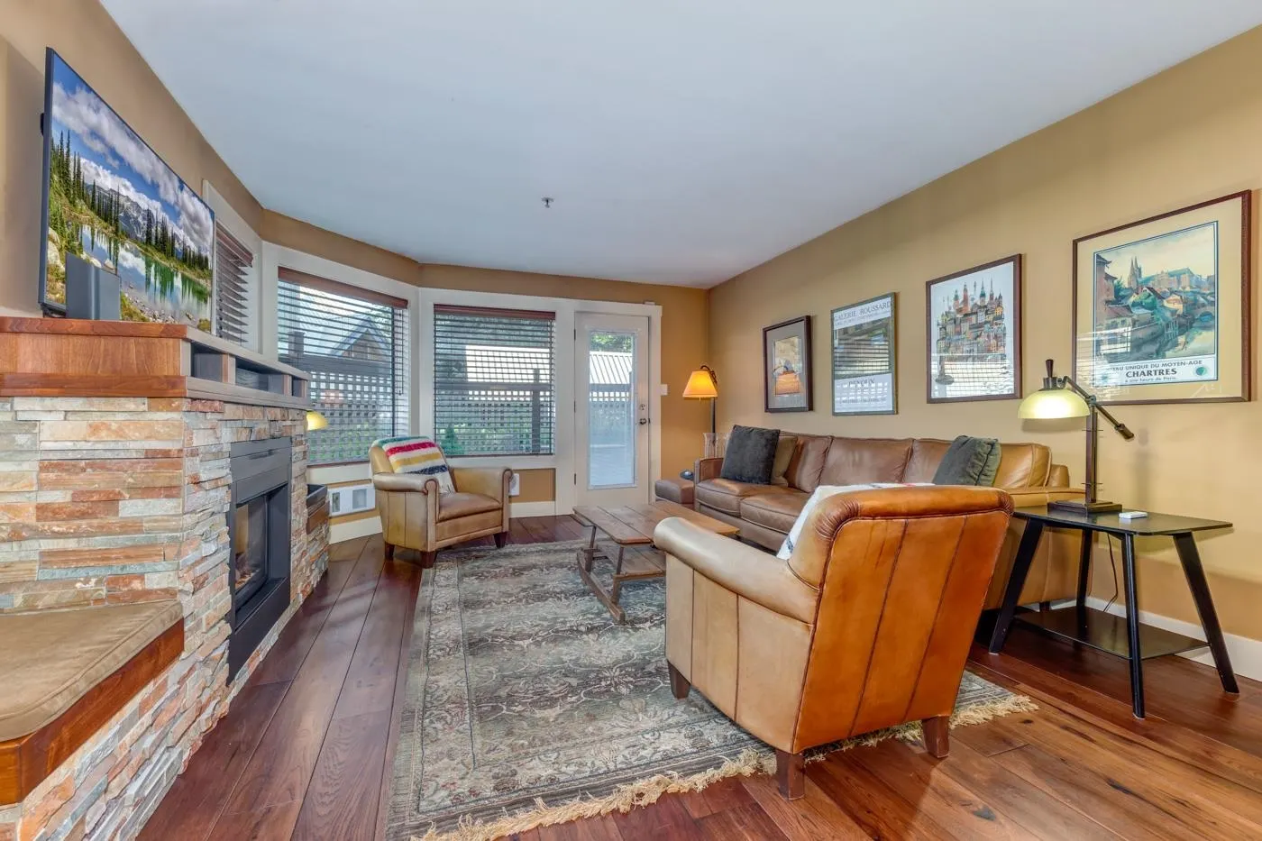 22 4857 Painted Cliff Road