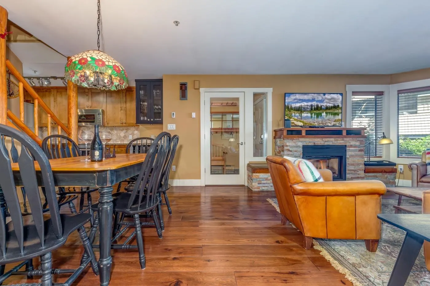 22 4857 Painted Cliff Road