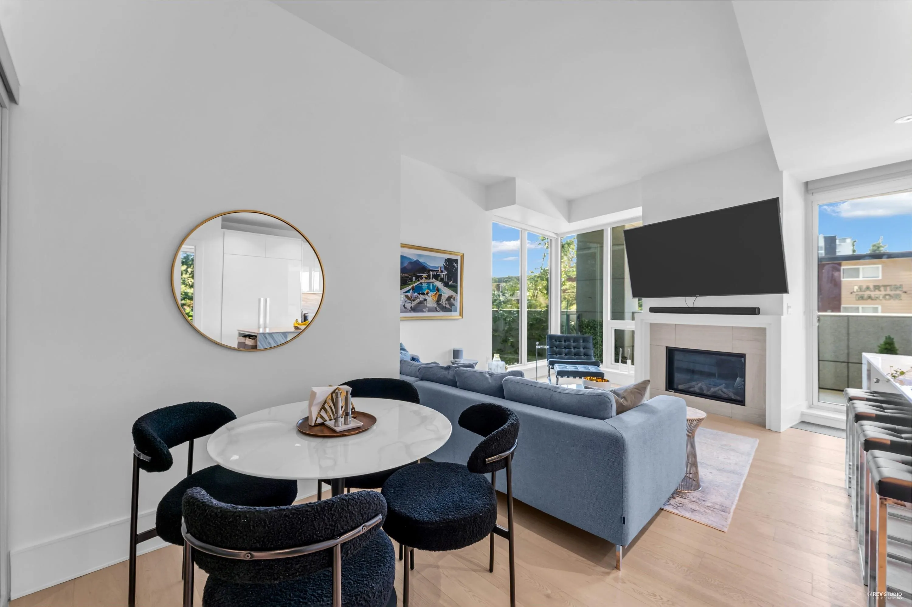 203 1500 Martin Street