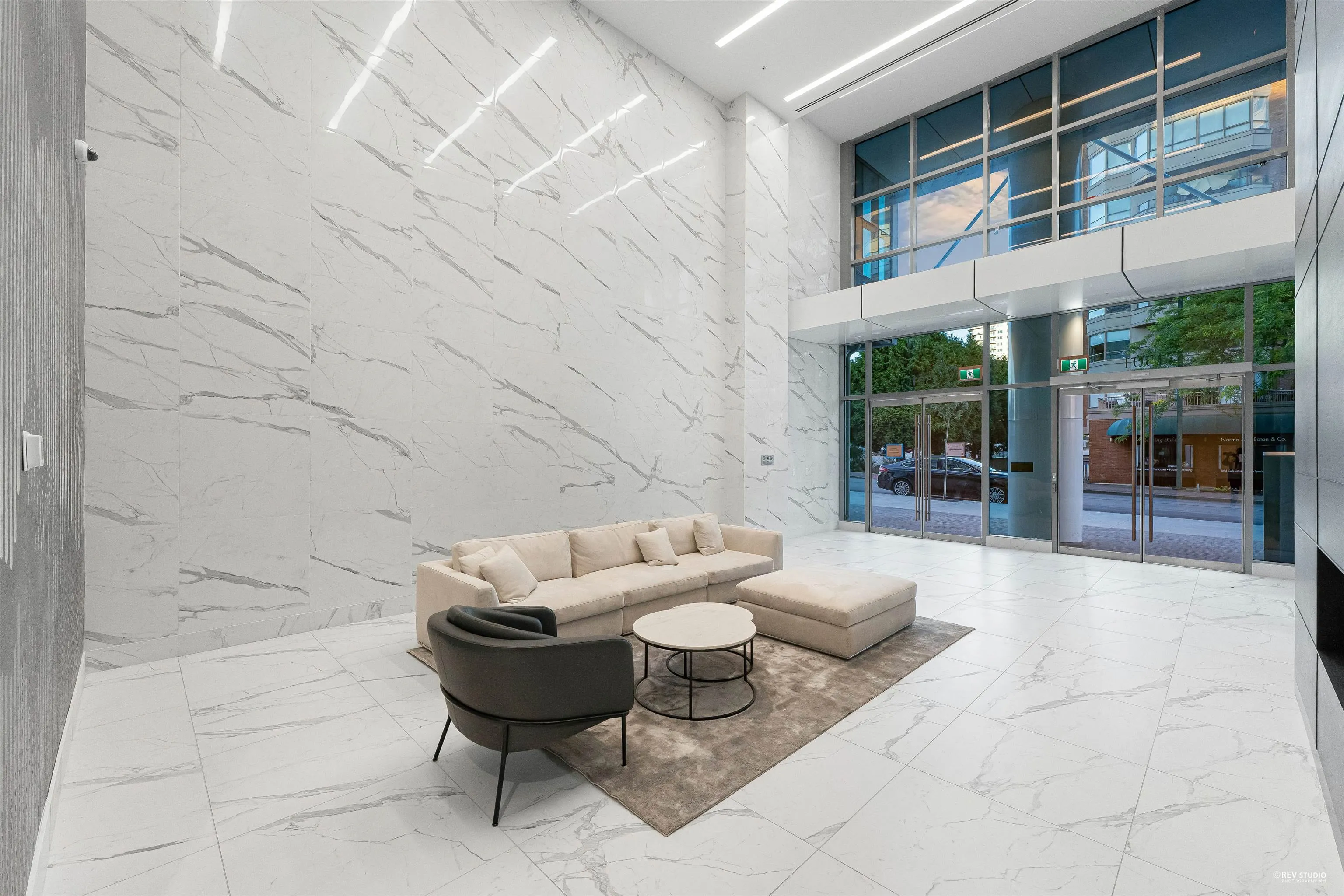 203 1500 Martin Street