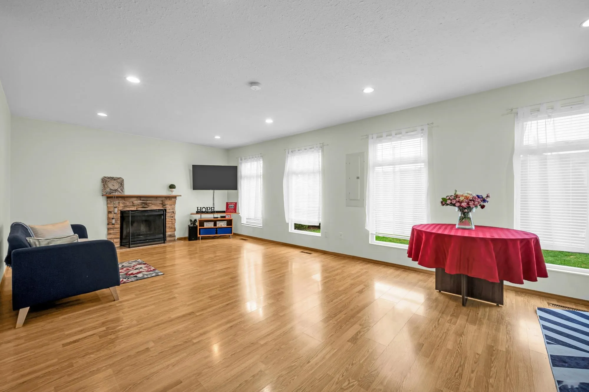 773 Prairie Avenue