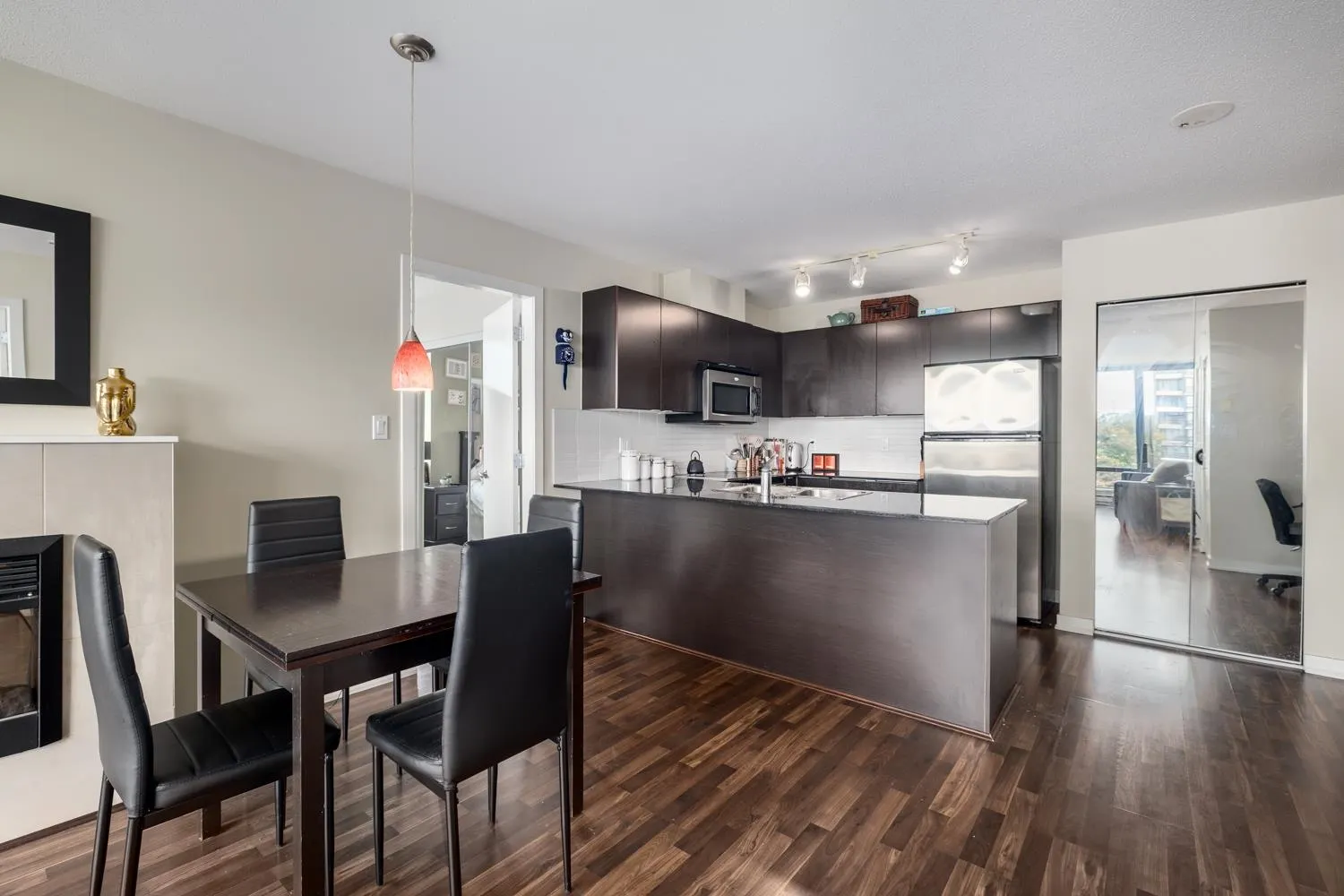 506 4182 Dawson Street