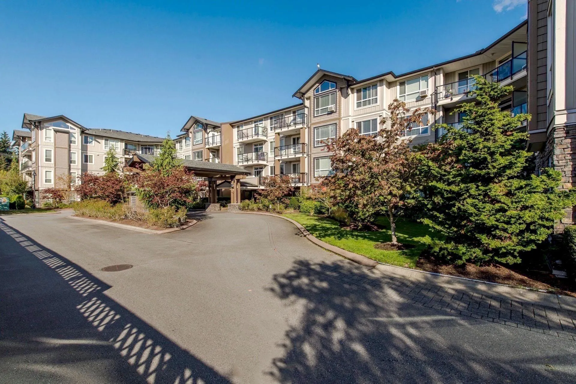 202 32729 Garibaldi Drive
