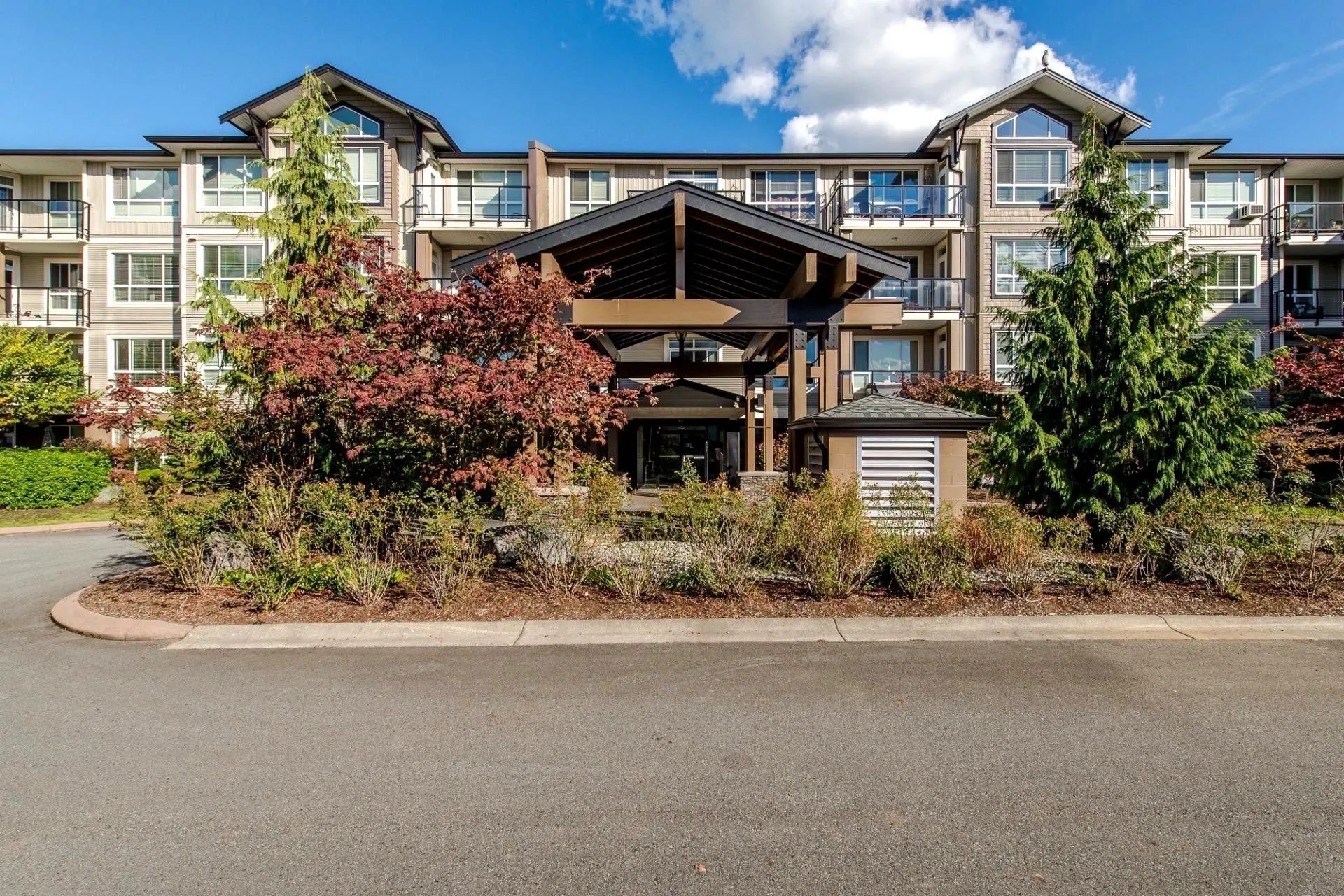 202 32729 Garibaldi Drive
