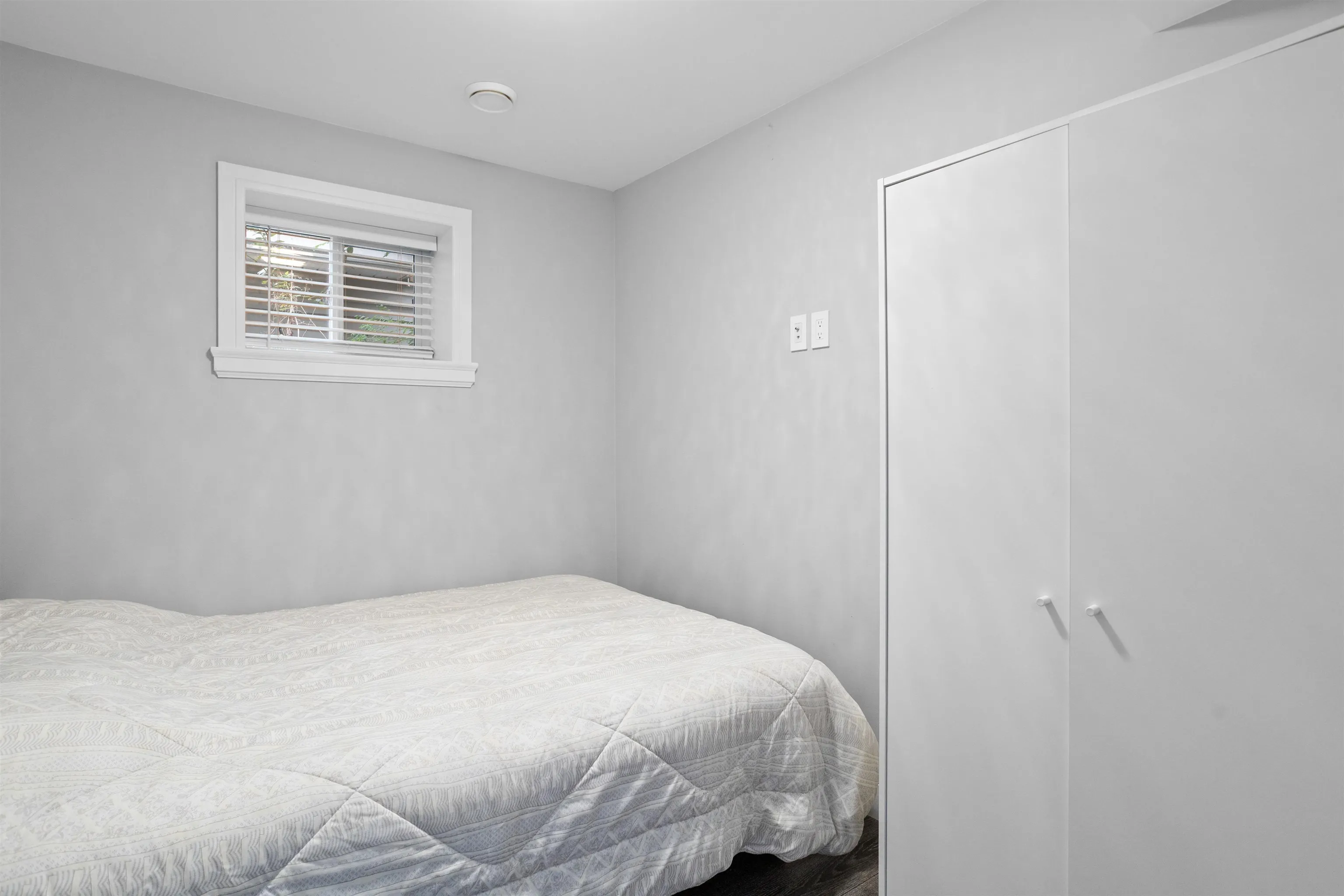23413 Kanaka Way