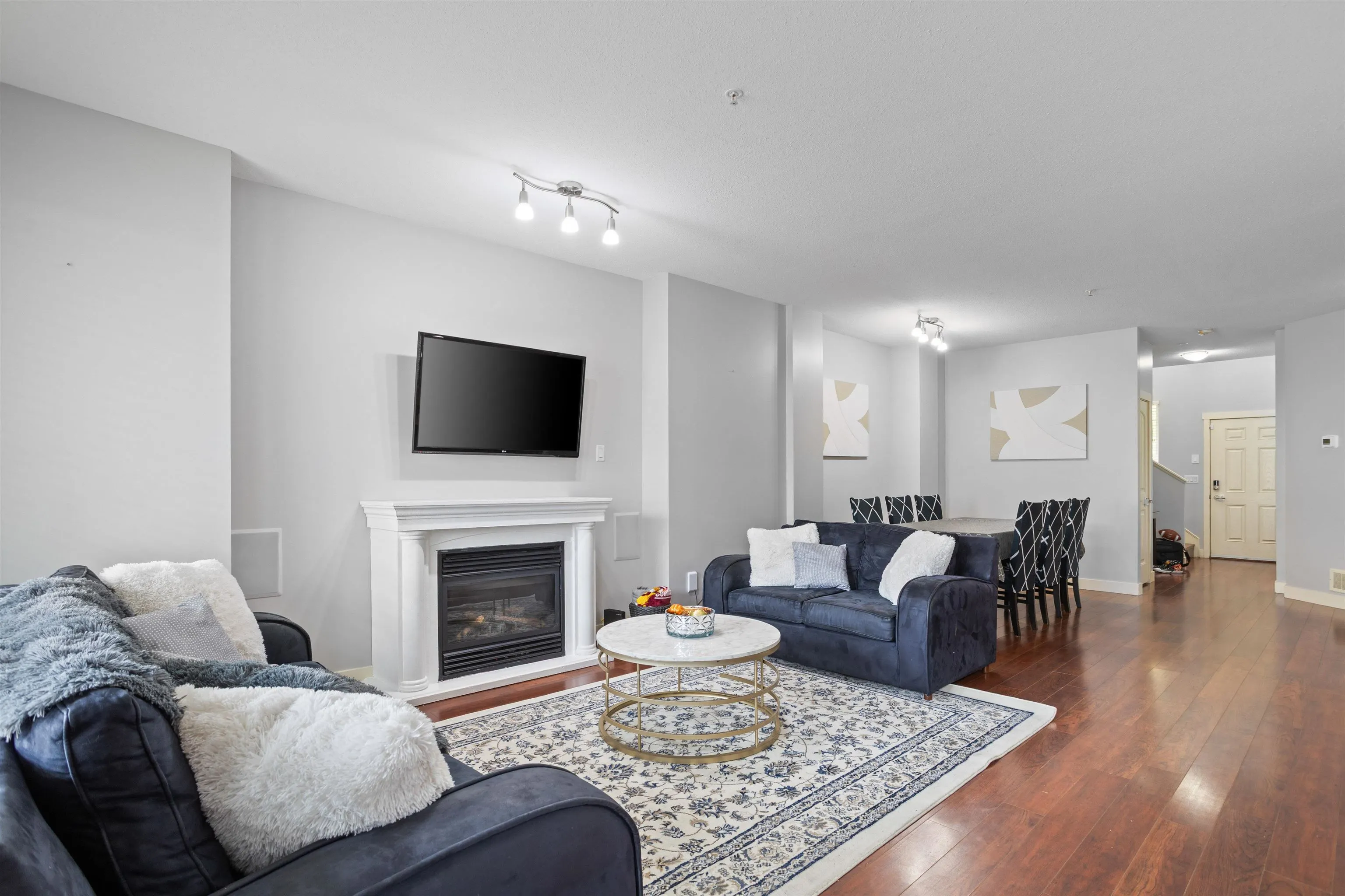 23413 Kanaka Way