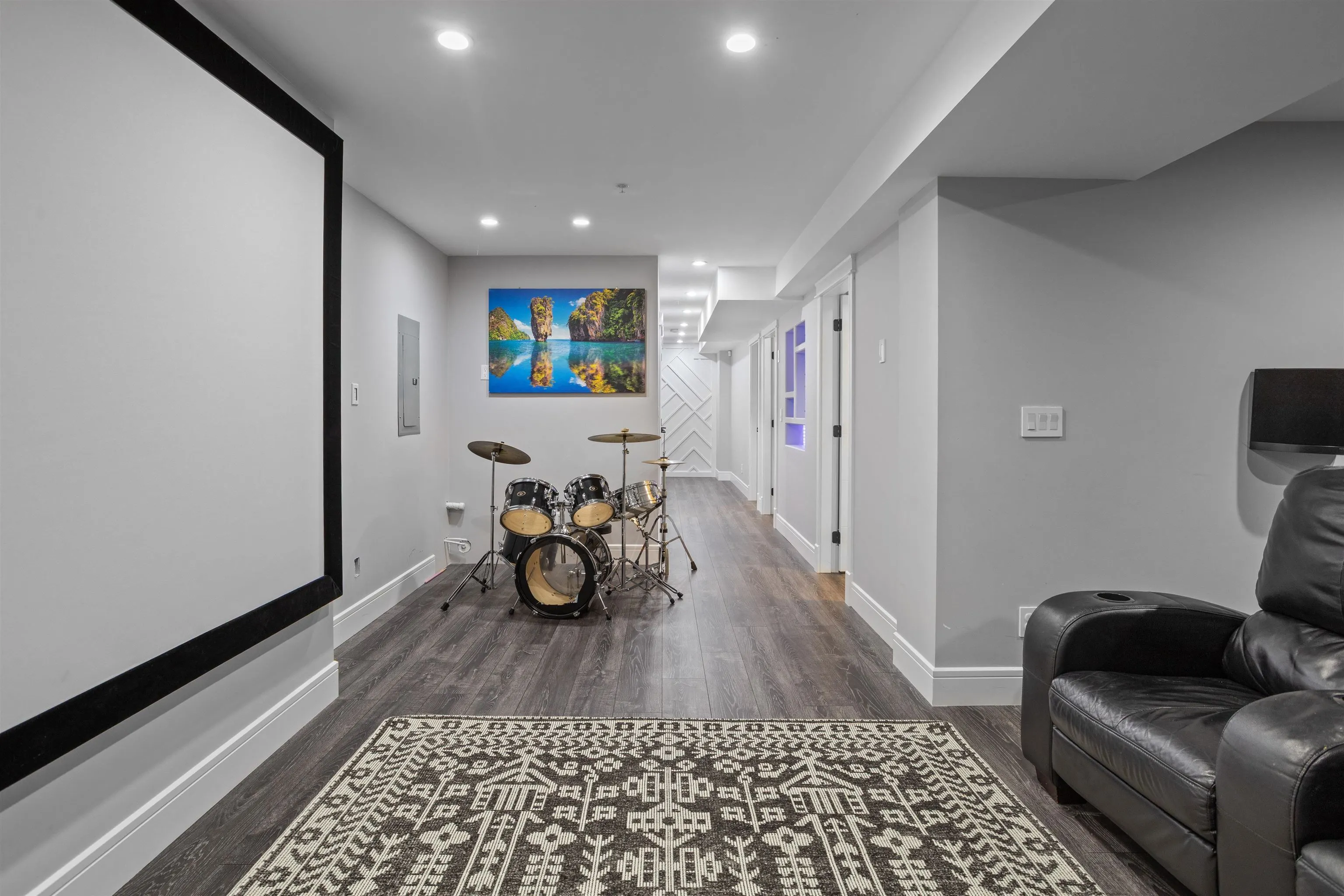 23413 Kanaka Way