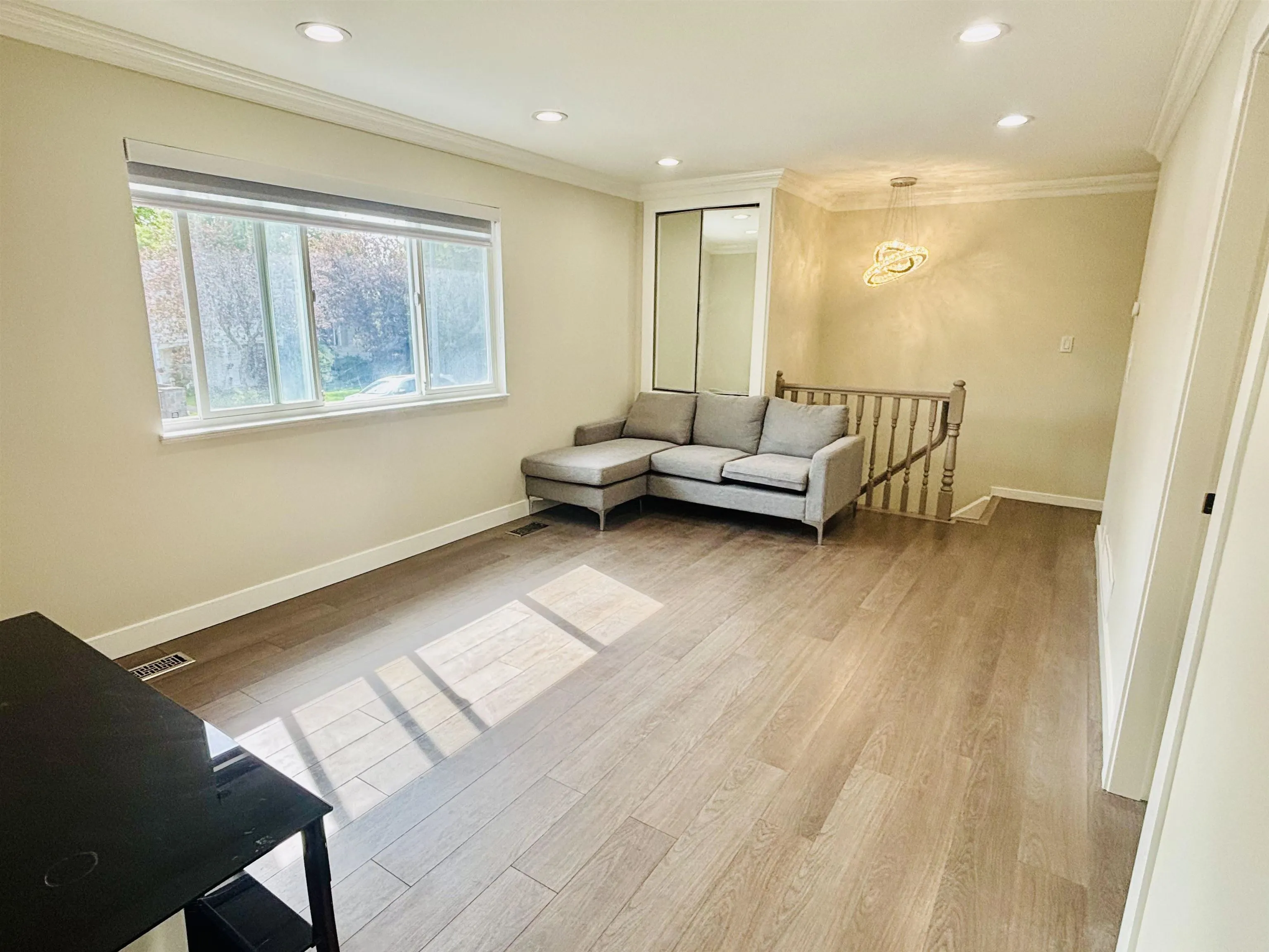 6080 Skaha Crescent