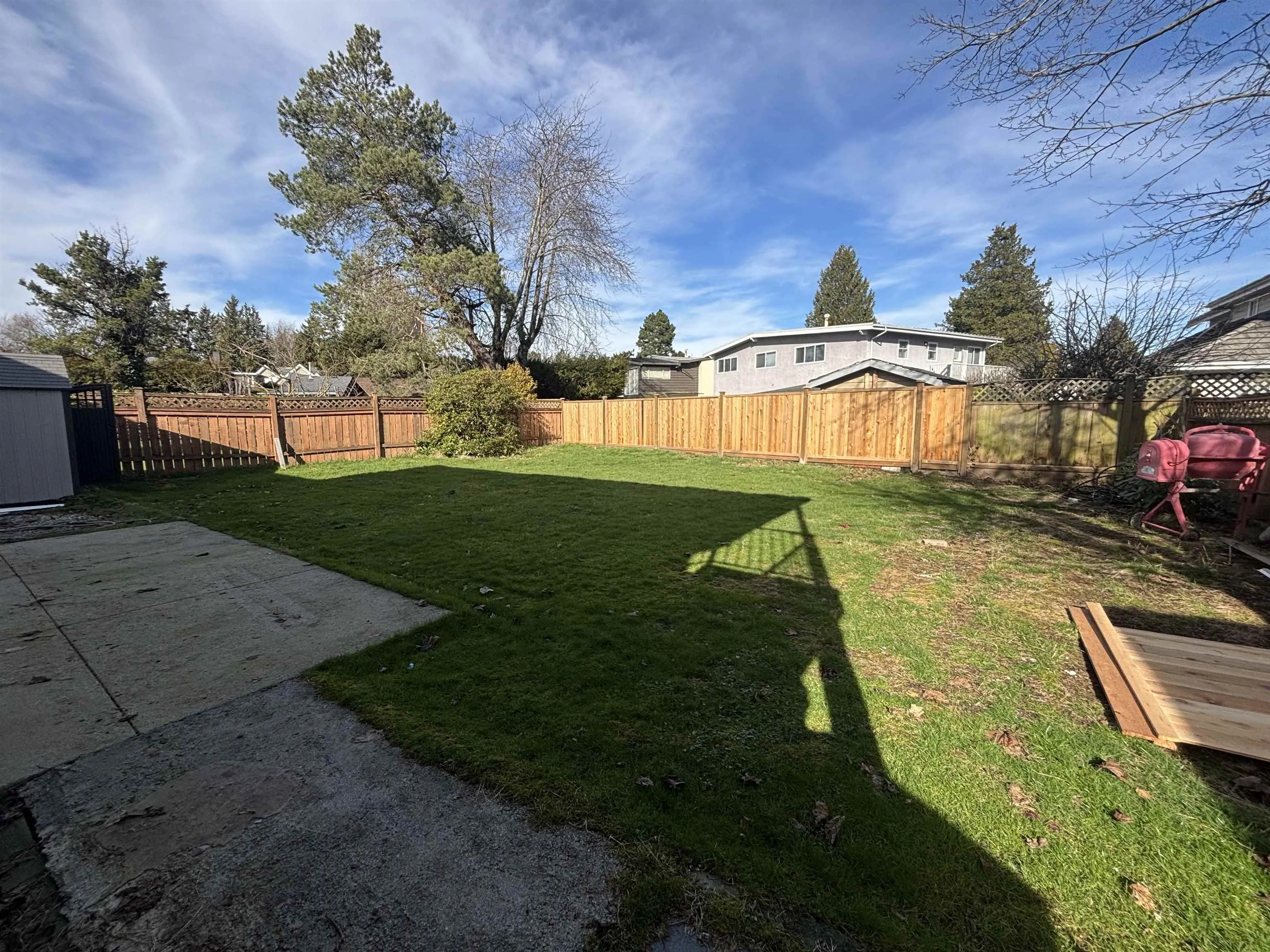 6080 Skaha Crescent