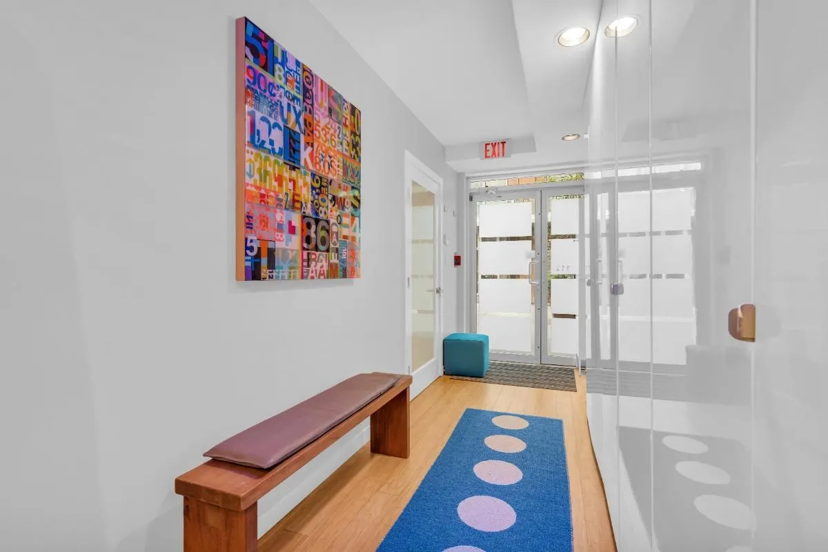 211&212 1529 W 6th Avenue