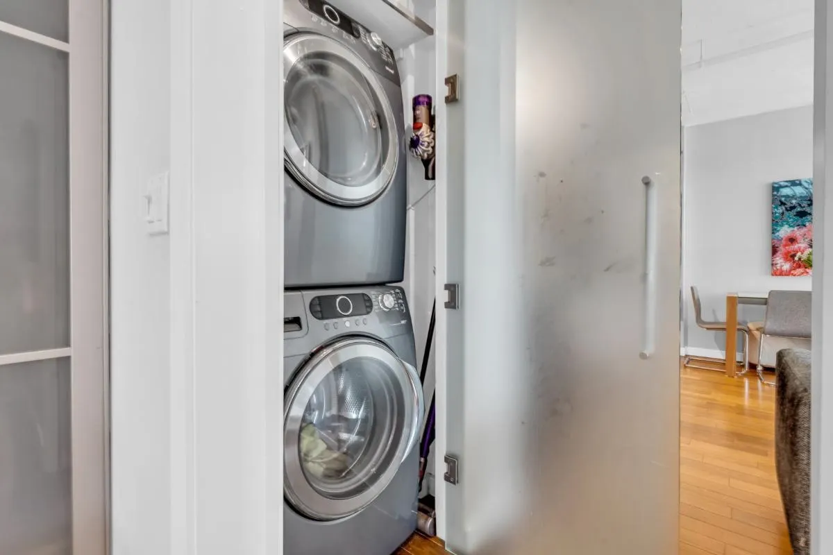 211&212 1529 W 6th Avenue