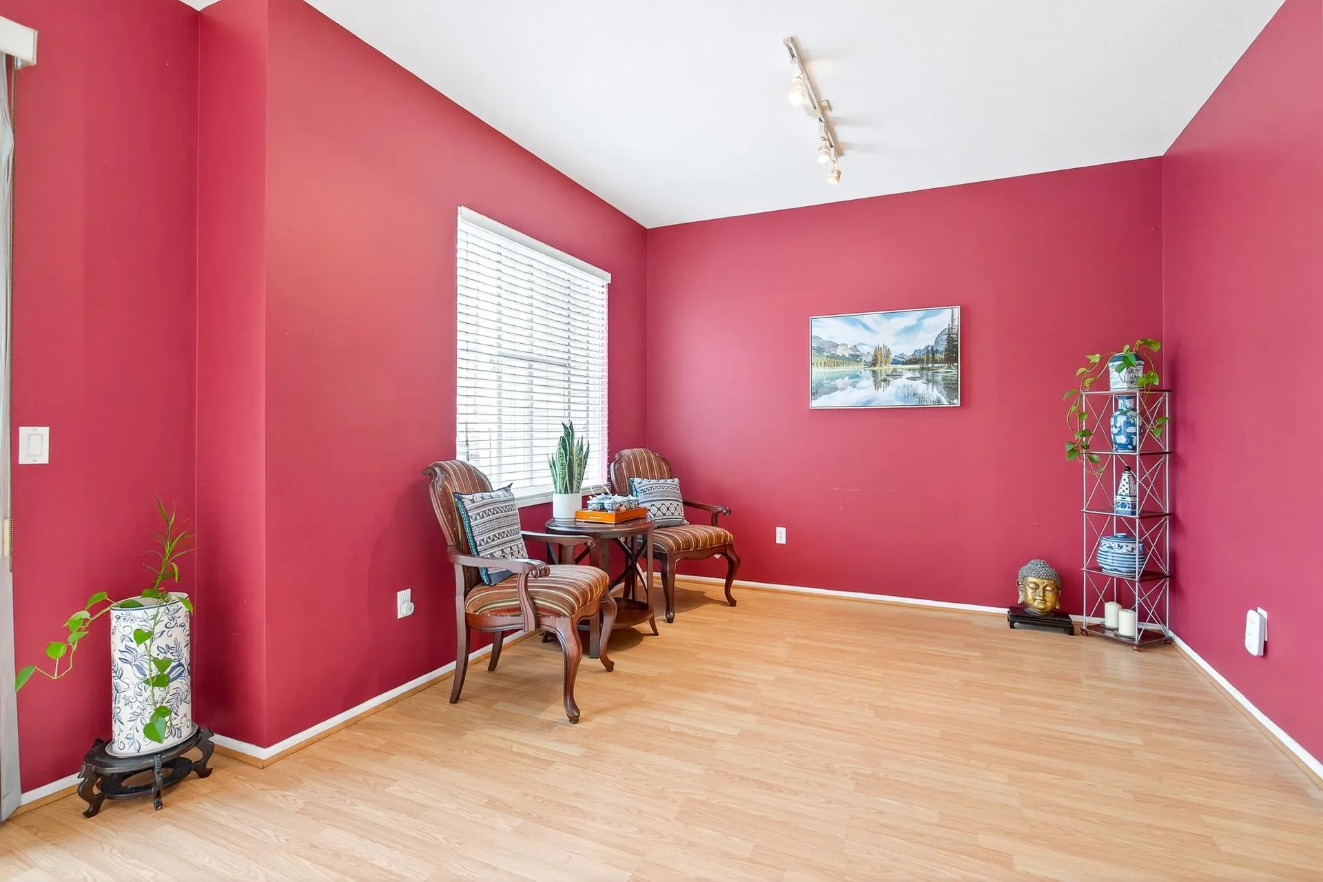 113 3880 Westminster Highway