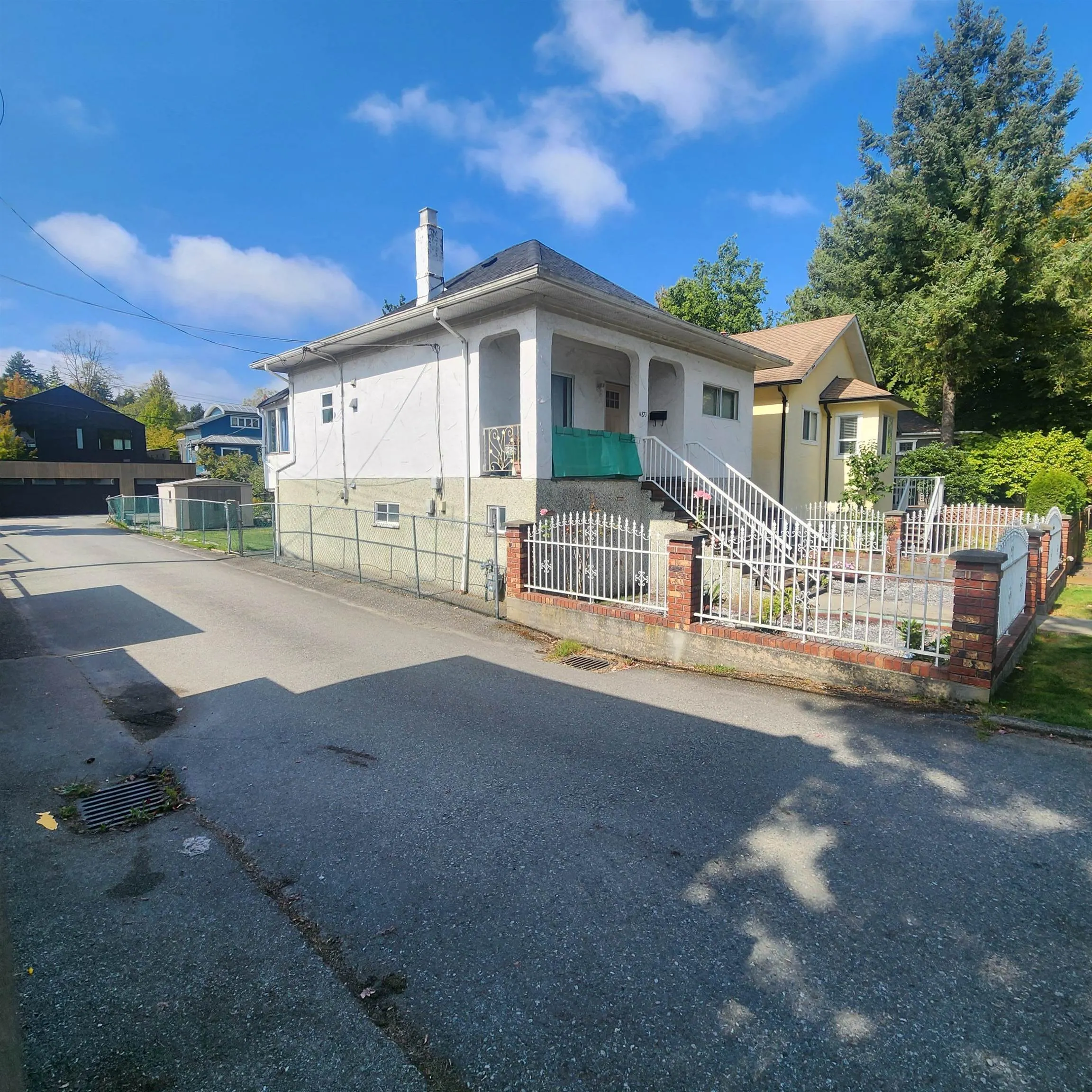 4873 James Street