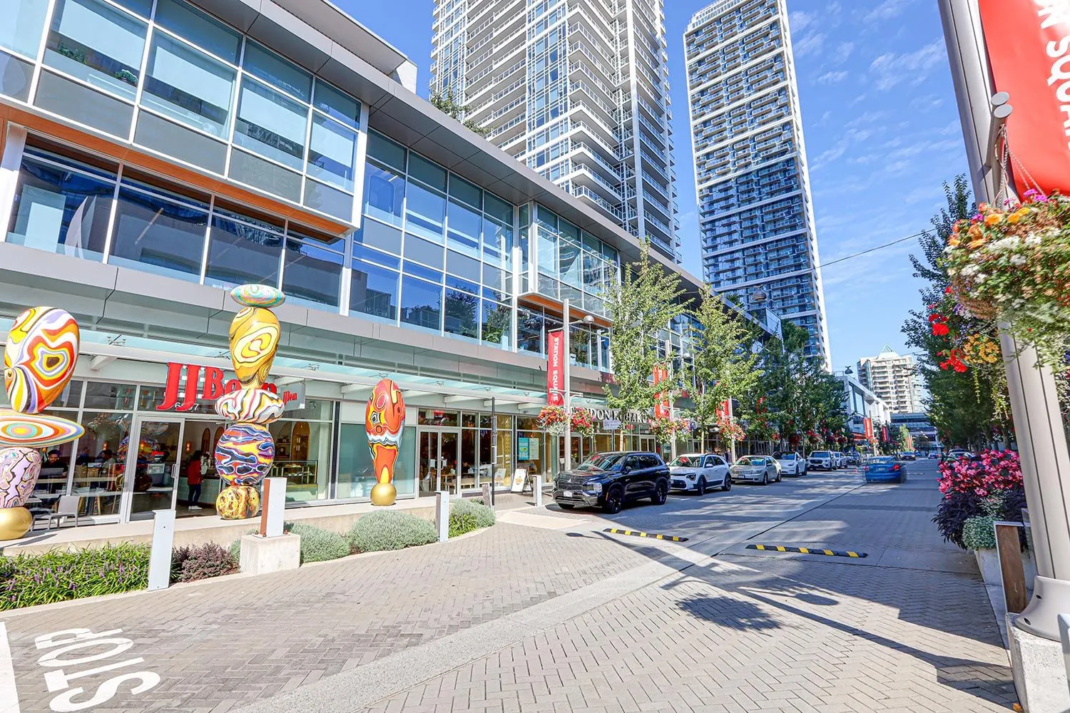 3106 6098 Station Street