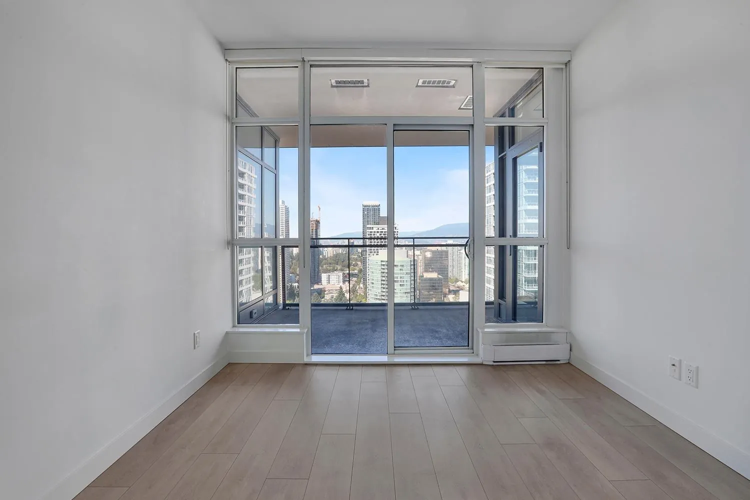 3106 6098 Station Street