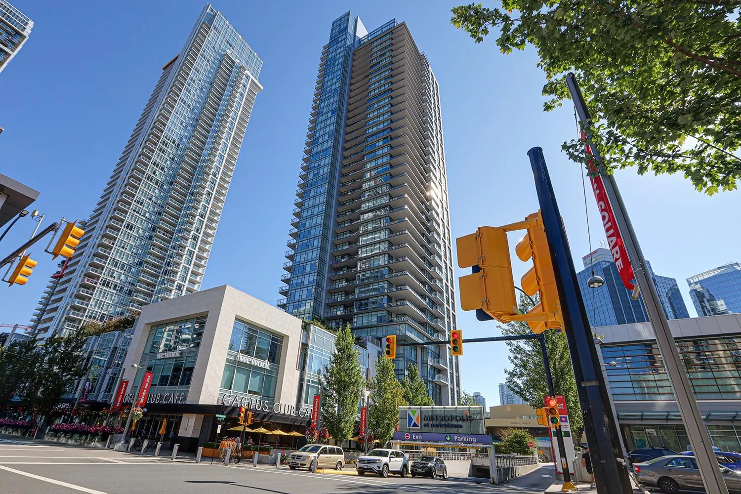 3106 6098 Station Street