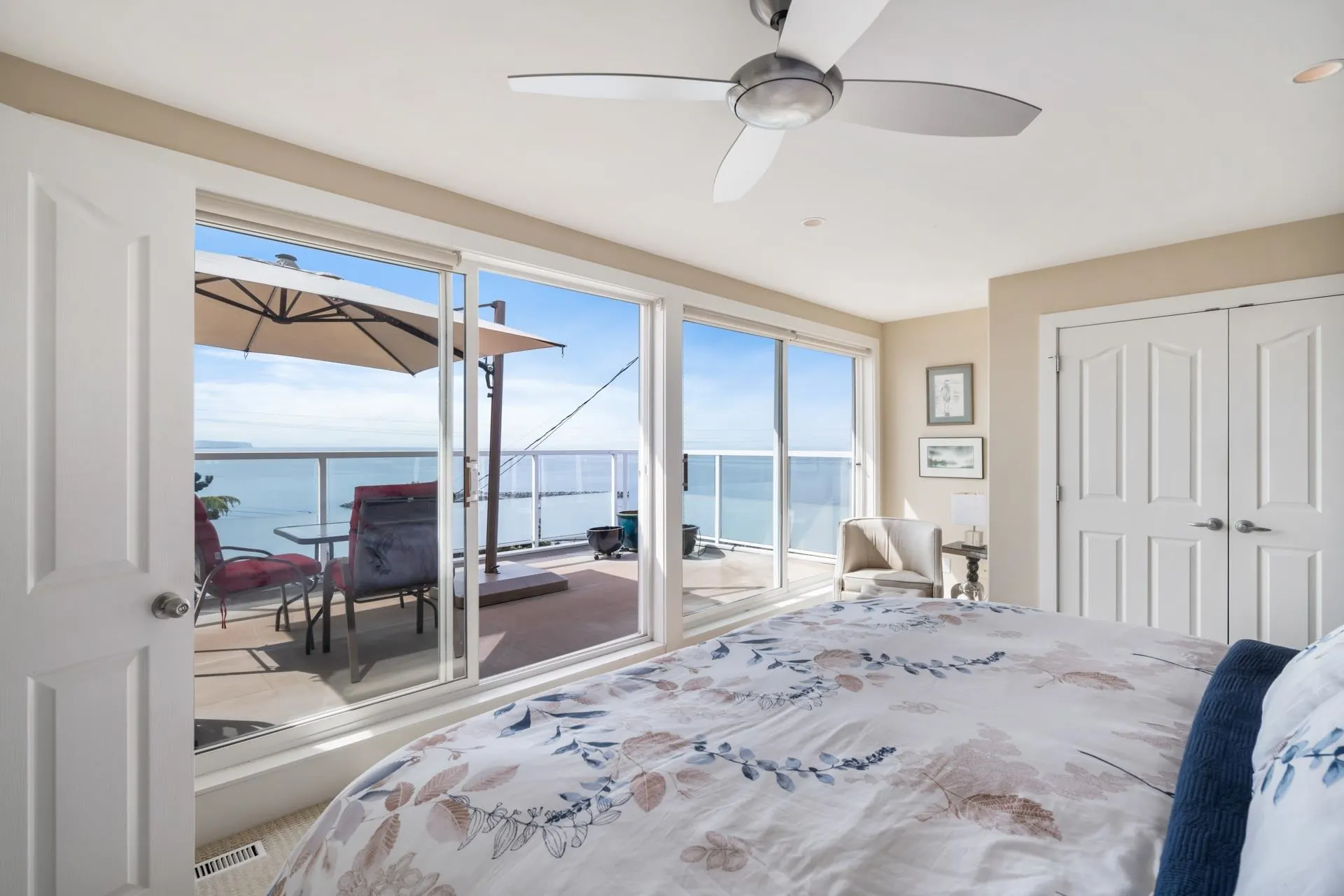 15145 Victoria Avenue