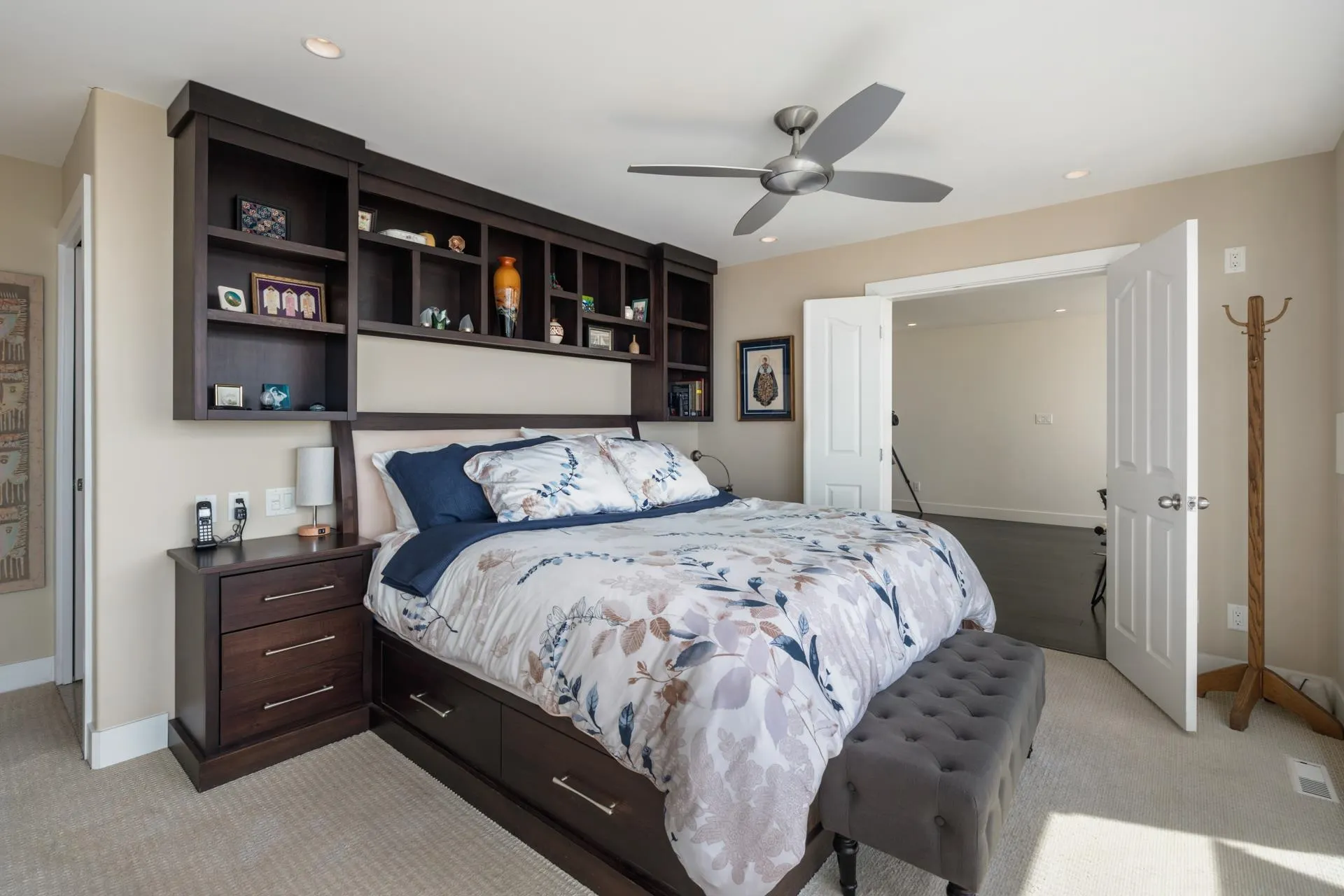 15145 Victoria Avenue