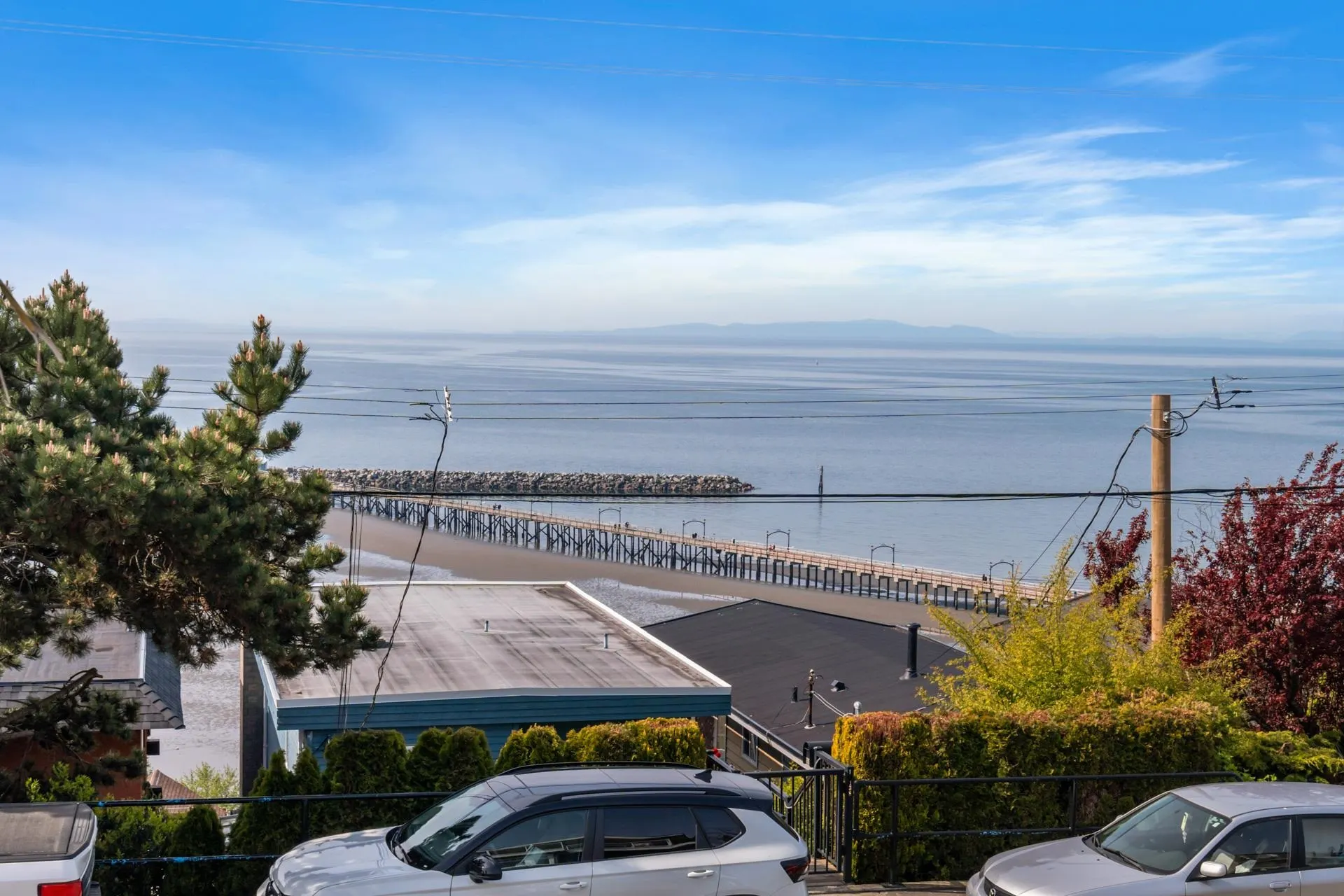 15145 Victoria Avenue