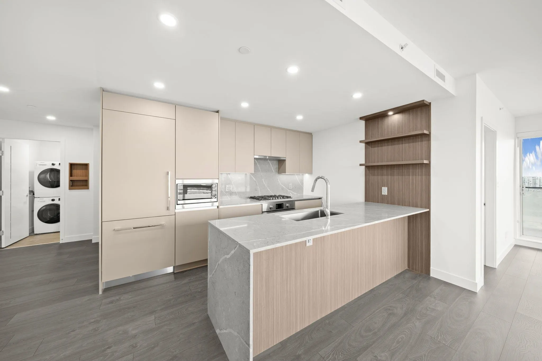 1508 5520 Mcnaughton Road