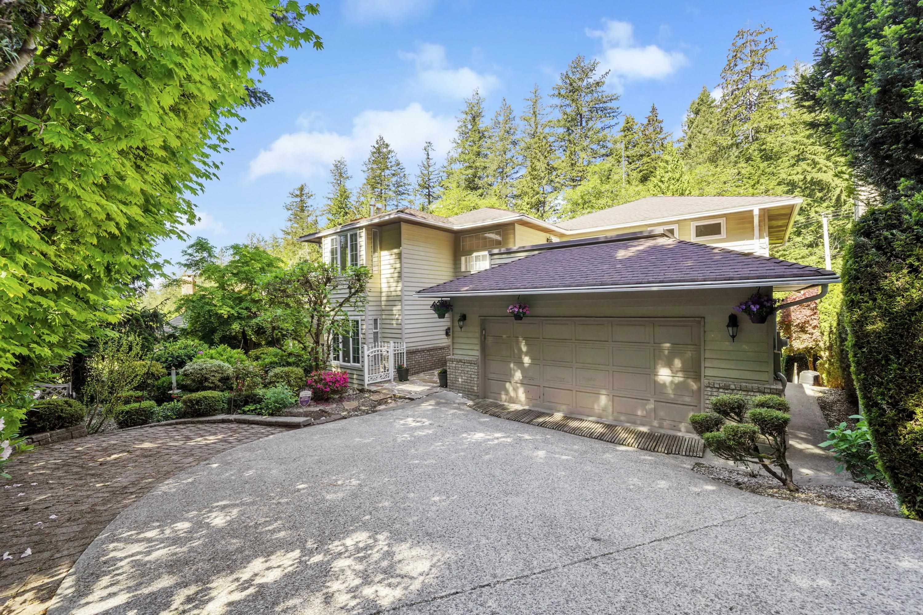 5885 Nancy Greene Way