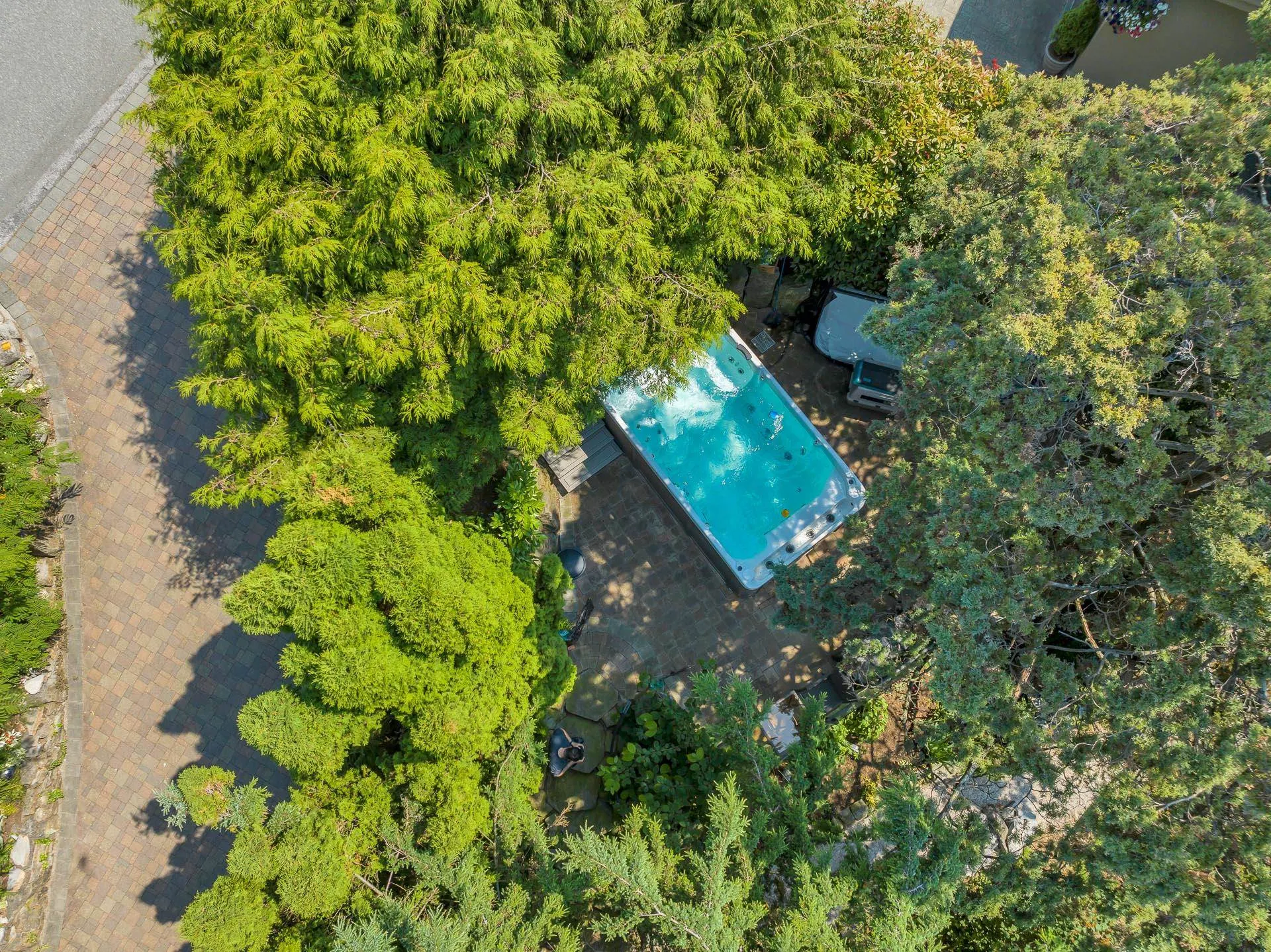 14810 Prospect Avenue