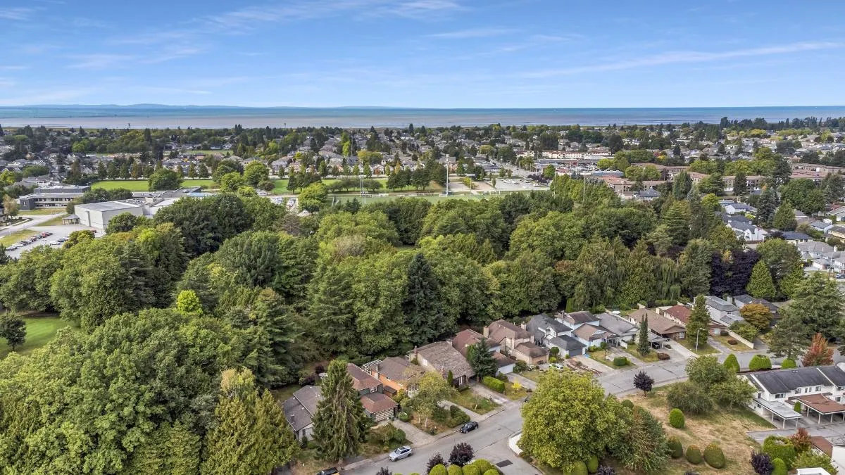 9231 Parksville Drive