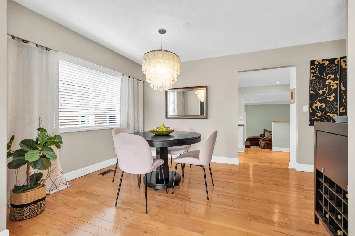 9231 Parksville Drive