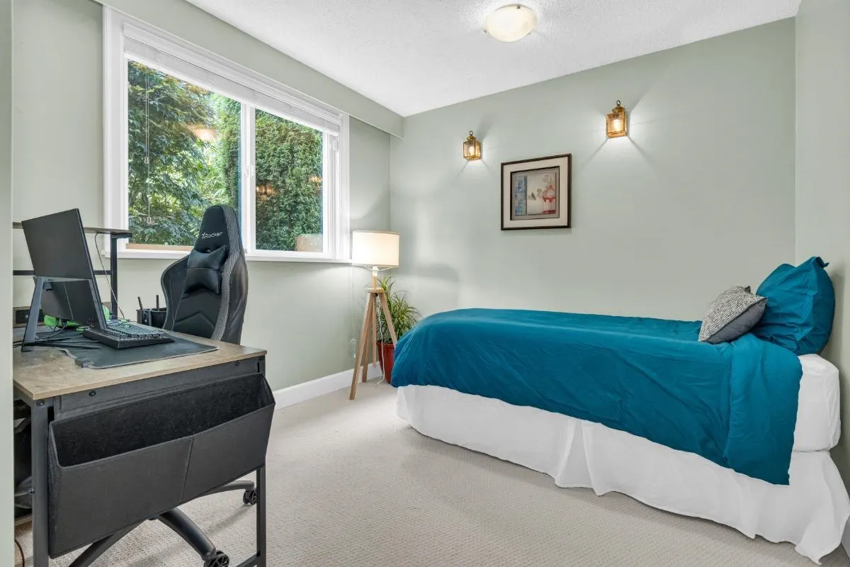 9231 Parksville Drive