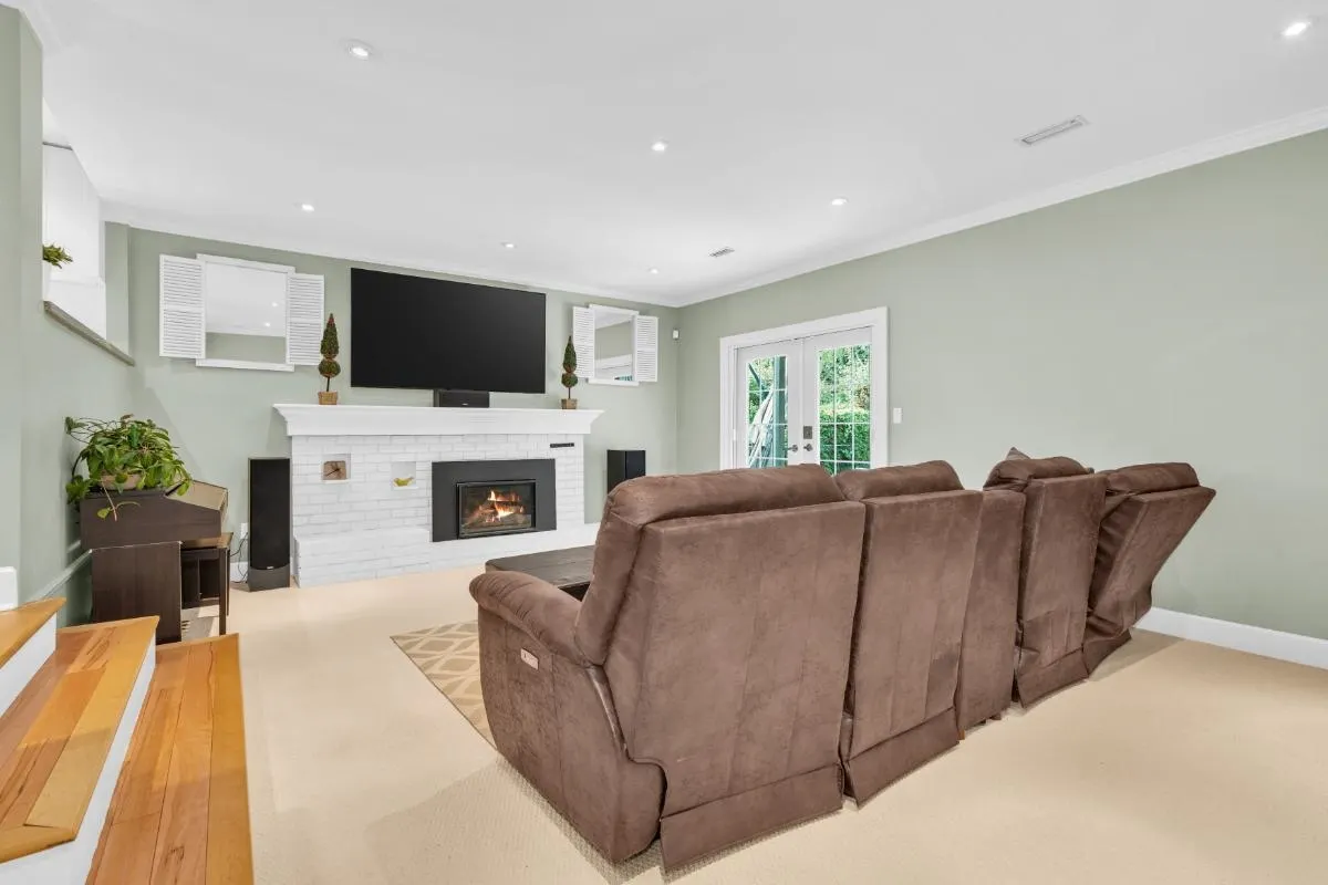9231 Parksville Drive